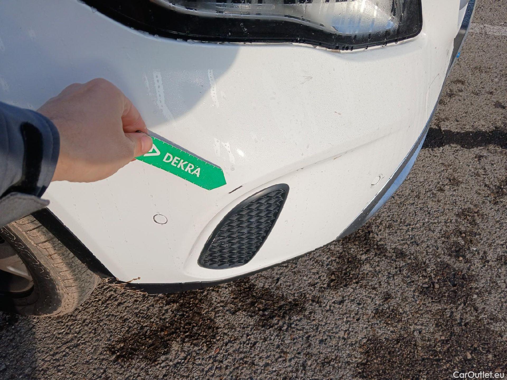  Mercedes  GLA MERCEDES-BENZ Clase  / 2017 / 5P / todoterreno  180 #1