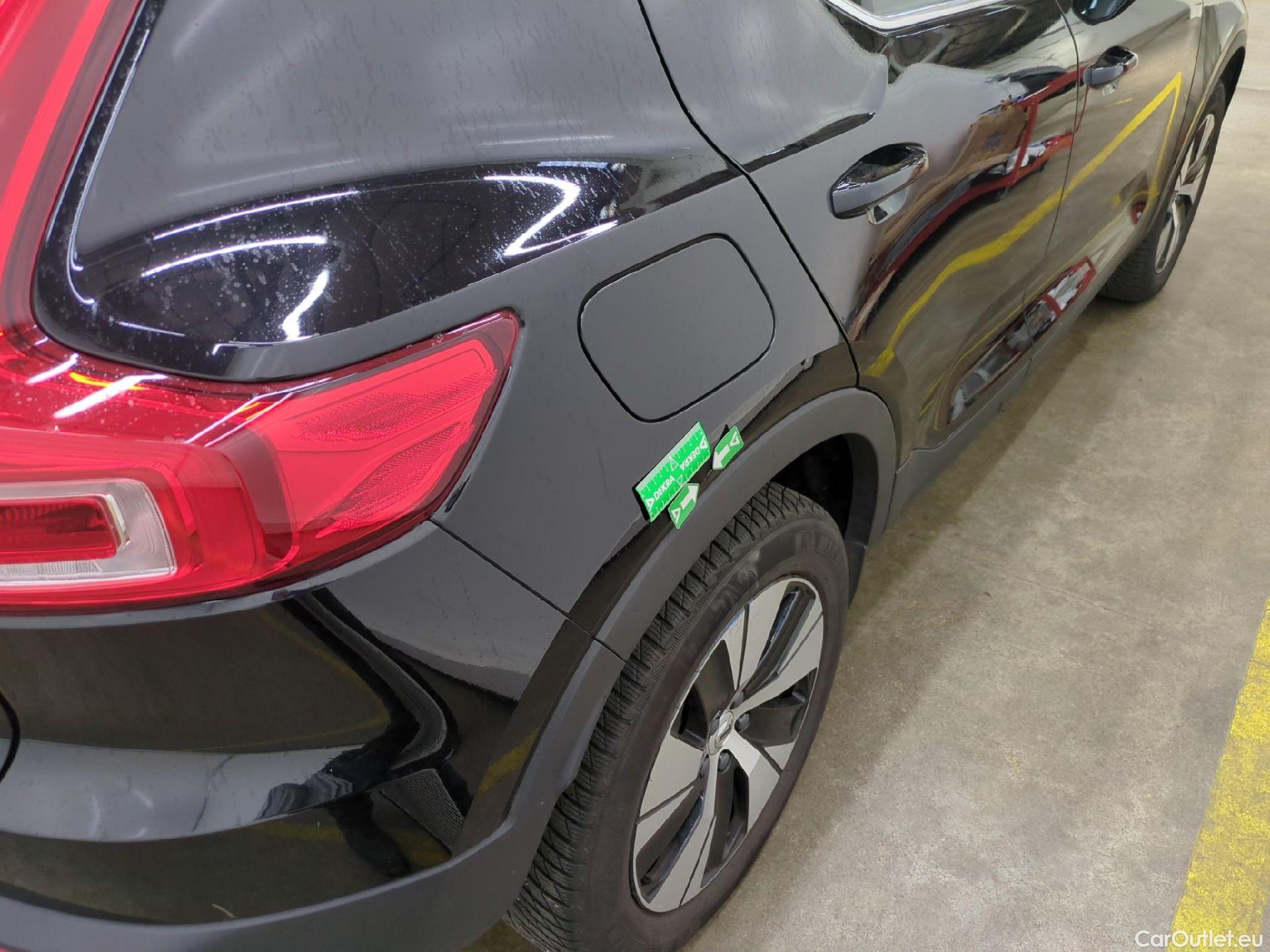  Volvo  XC 40 VOLVO XC40 / 2022 / 5P / SUV Recharge T4 211 DCT7 Start #18