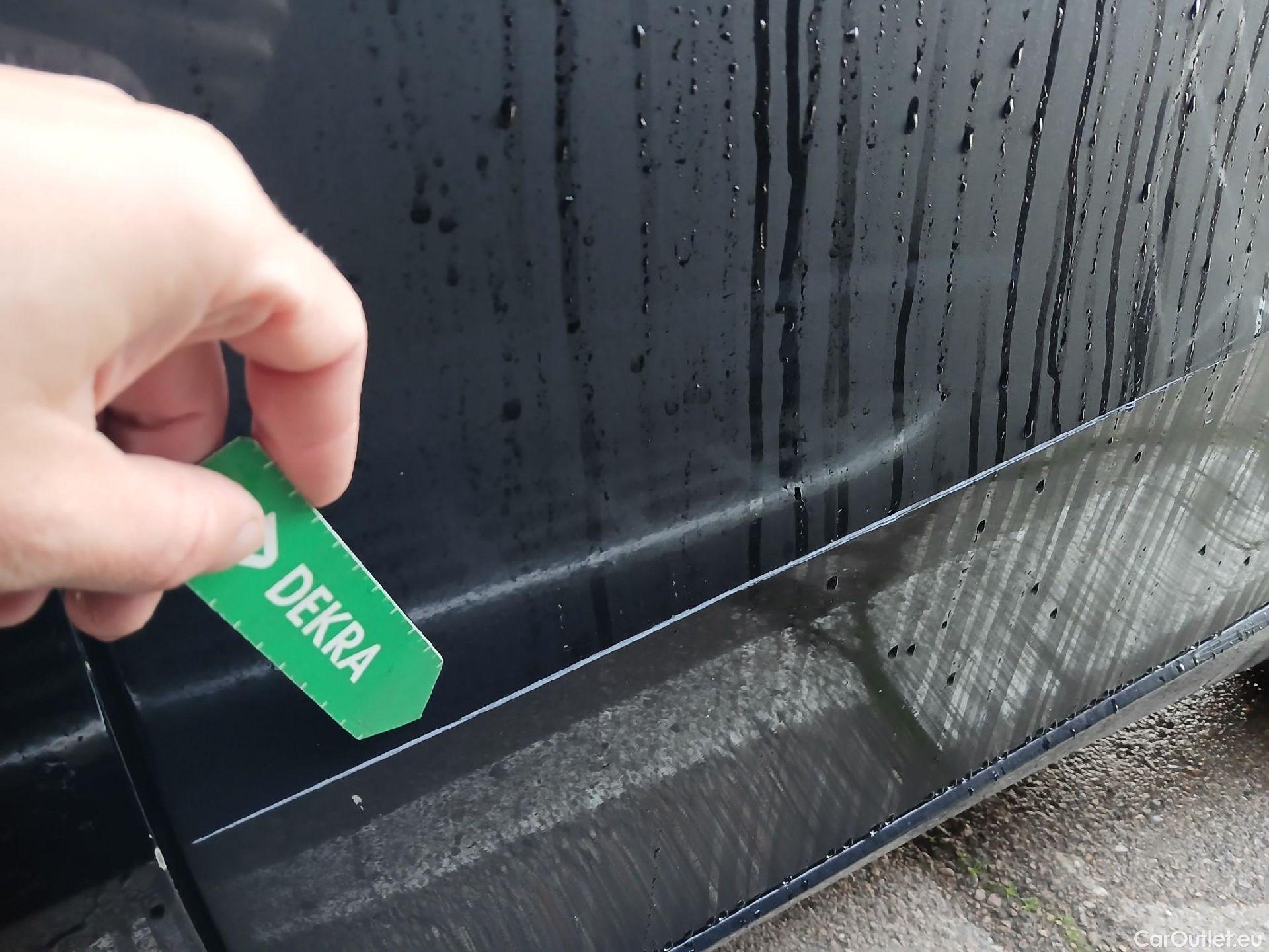  Mercedes  A-Klasse MERCEDES-BENZ Clase A / 2018 / 5P / berlina con portón A 180 d #10