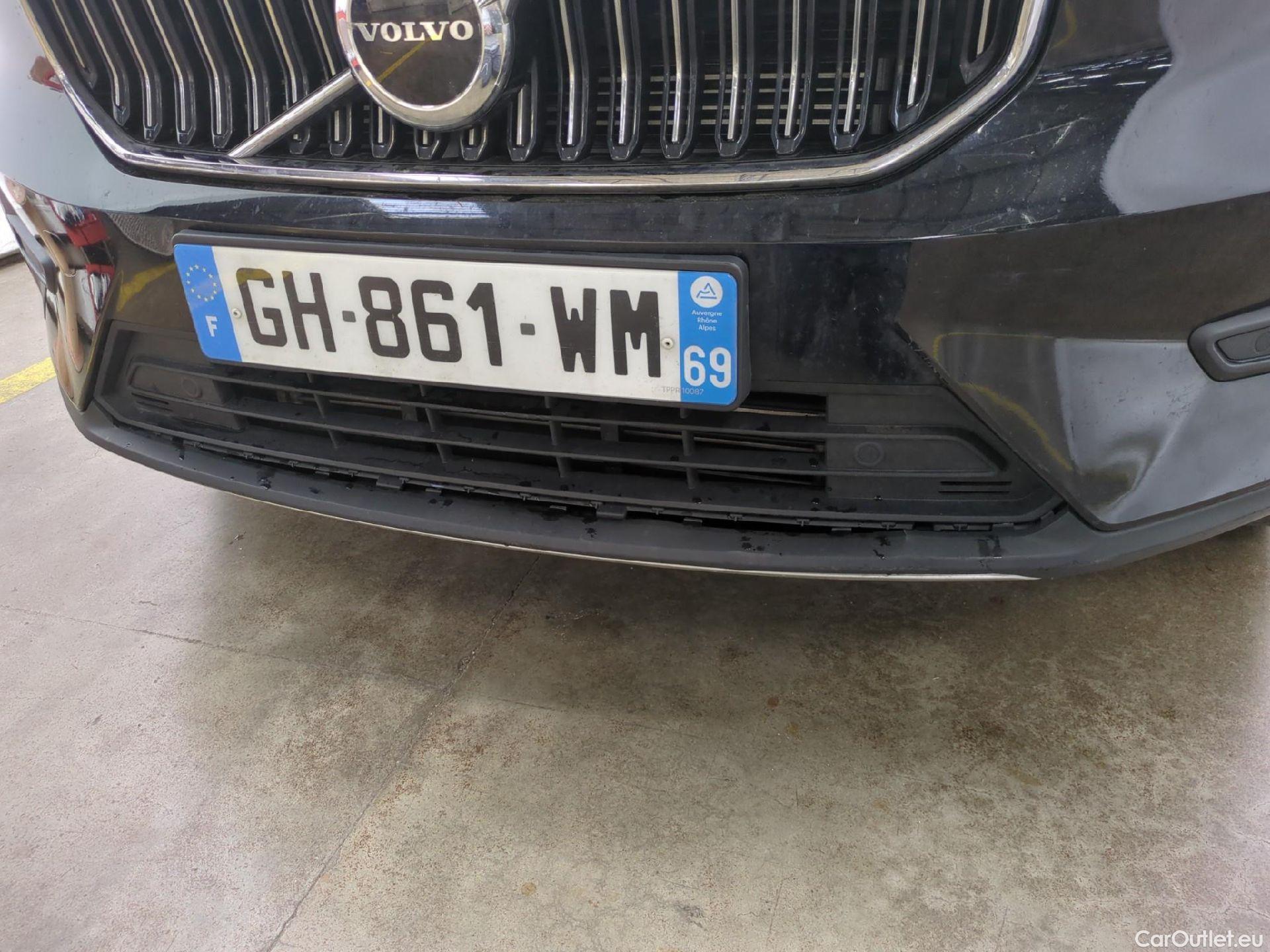  Volvo  XC 40 VOLVO XC40 / 2022 / 5P / SUV Recharge T4 211 DCT7 Start #31