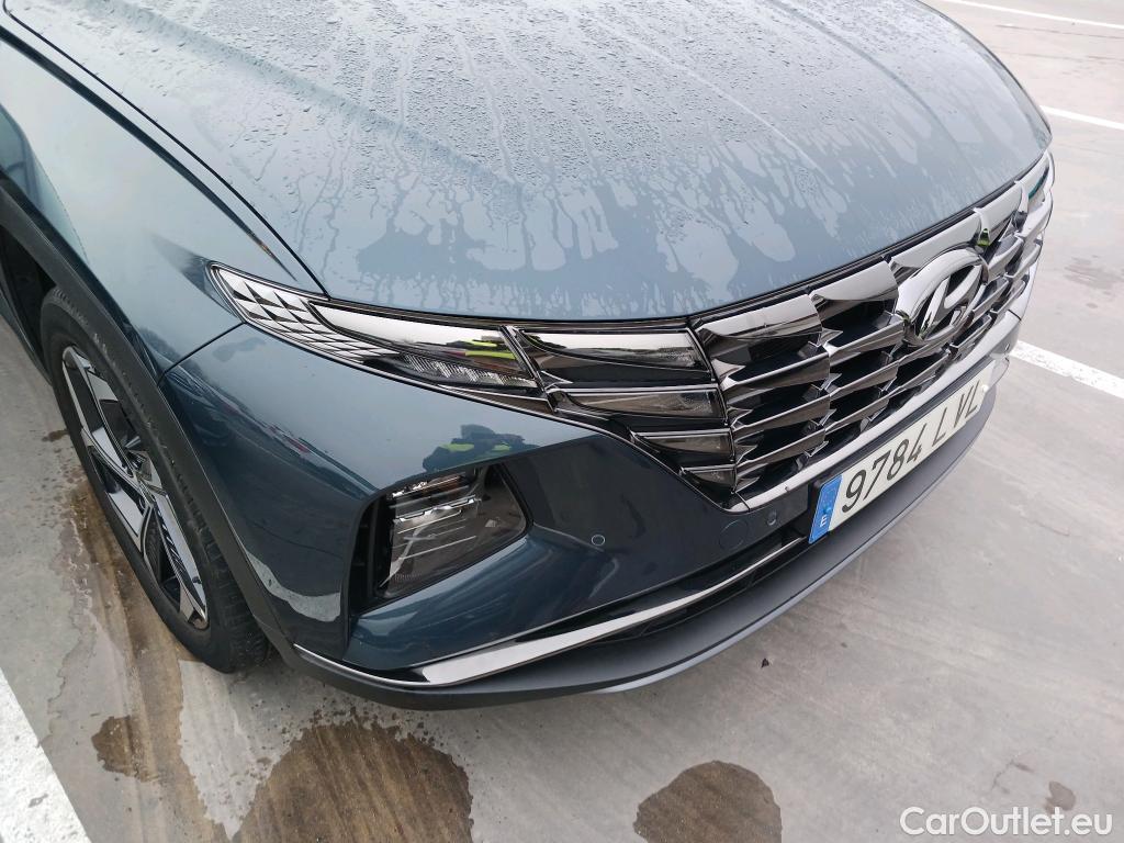  Hyundai  Tucson HYUNDAI  / 2020 / 5P / todoterreno 1.6 TGDI 169kW HEV Tecno Sky Auto #1