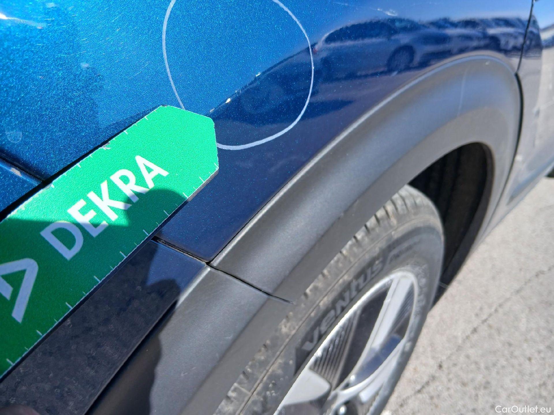  KIA  Niro KIA  / 2019 / 5P / crossover 1.6 GDi HEV 104kW (141CV) Drive #34