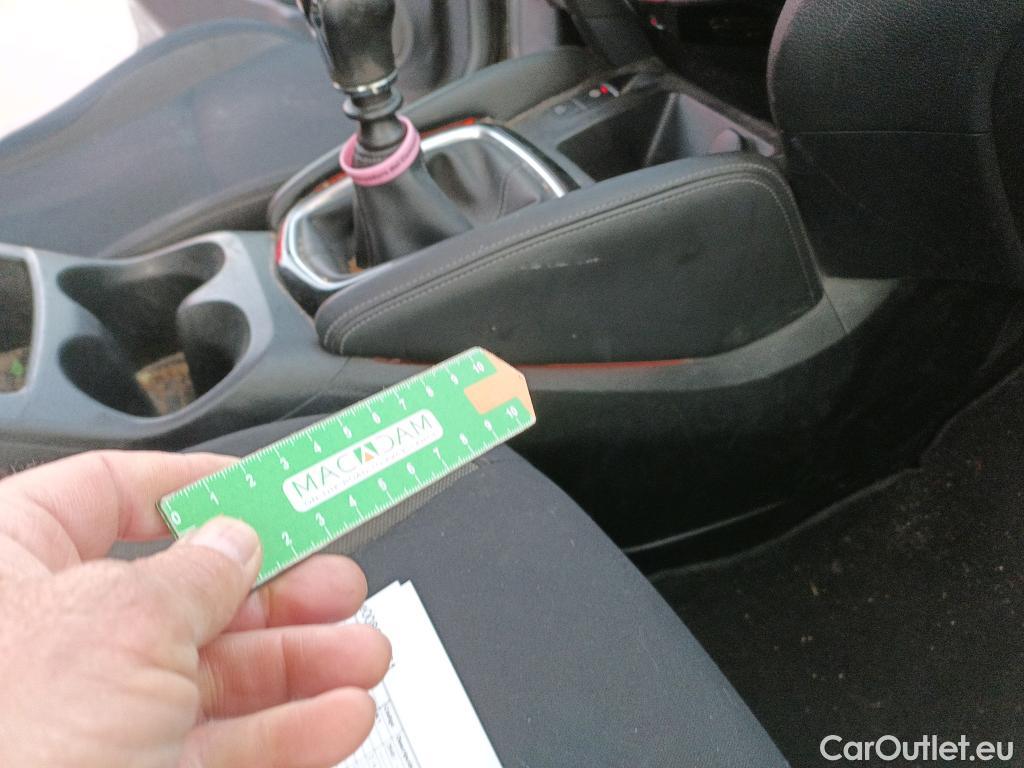  Nissan  Qashqai NISSAN  / 2017 / 5P / todoterreno DIG-T 103 kW (140 CV) E6D ACENTA #5