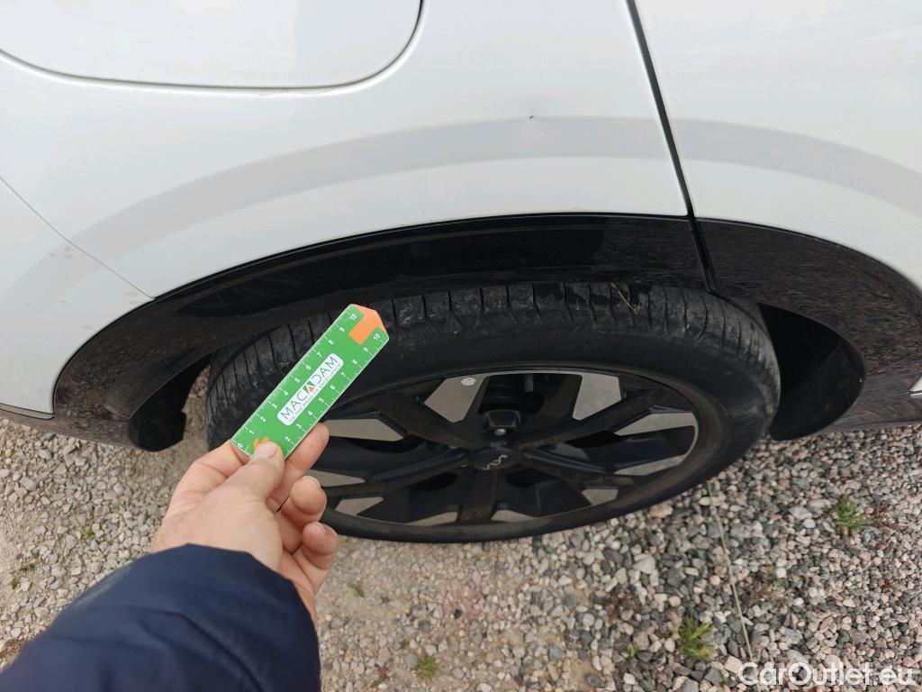  KIA  Sportage KIA  / 2022 / 5P / todoterreno 1.6 T-GDi PHEV 198kW (265CV) Tech 4X4 #26