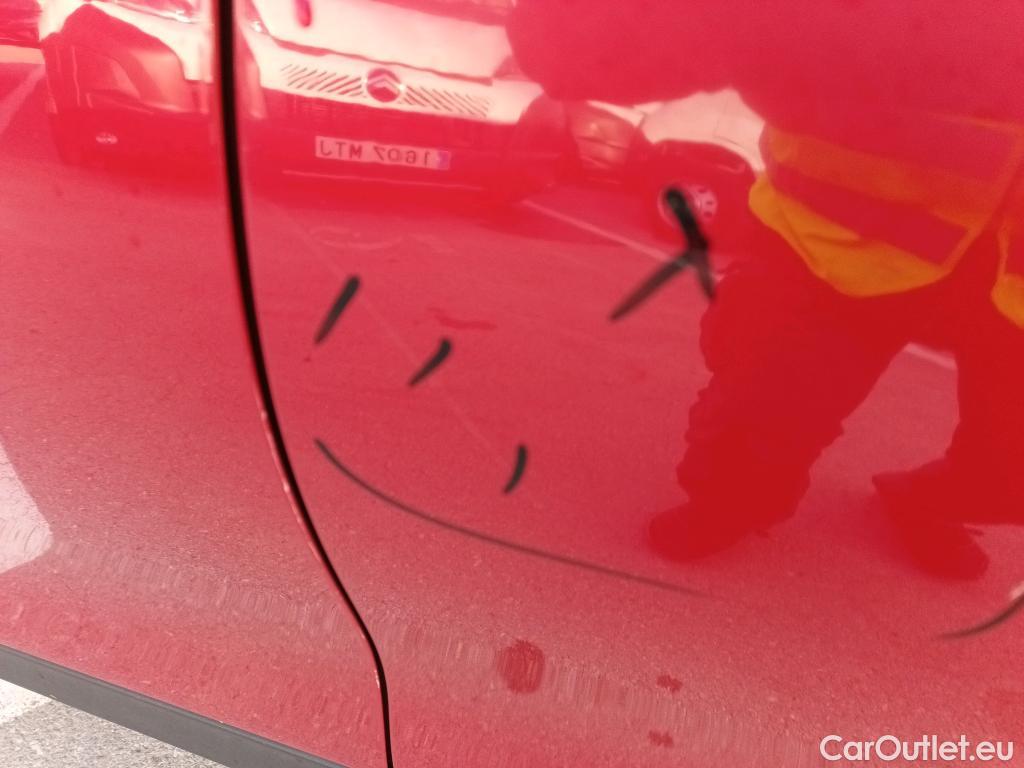  KIA  XCeed KIA  / 2019 / 5P / todoterreno 1.0 T-GDi Drive 88kW (120CV) #2