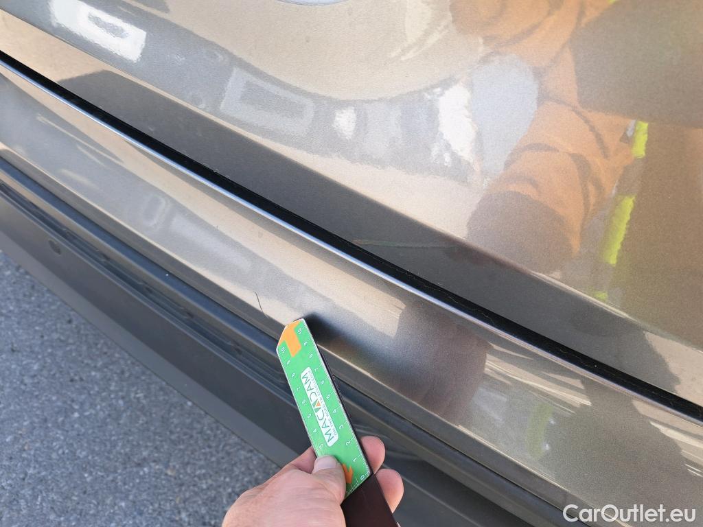  Nissan  Juke NISSAN  / 2019 / 5P / crossover DIG-T 84 kW (114 CV) DCT 7 V N-Connecta (AC2) #19