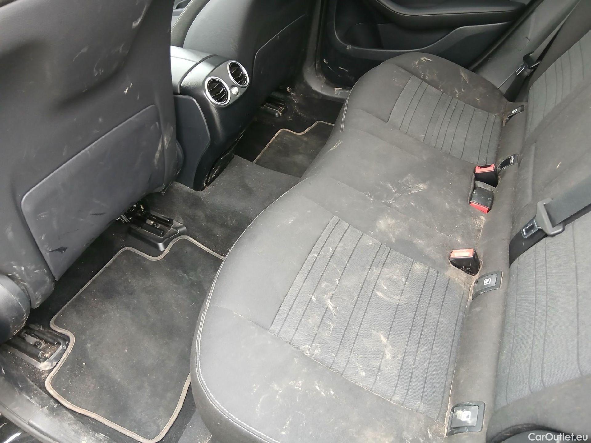  Mercedes  G-Klasee MERCEDES-BENZ Clase GLC / 2019 / 5P / todoterreno GLC 220 d 4MATIC #3