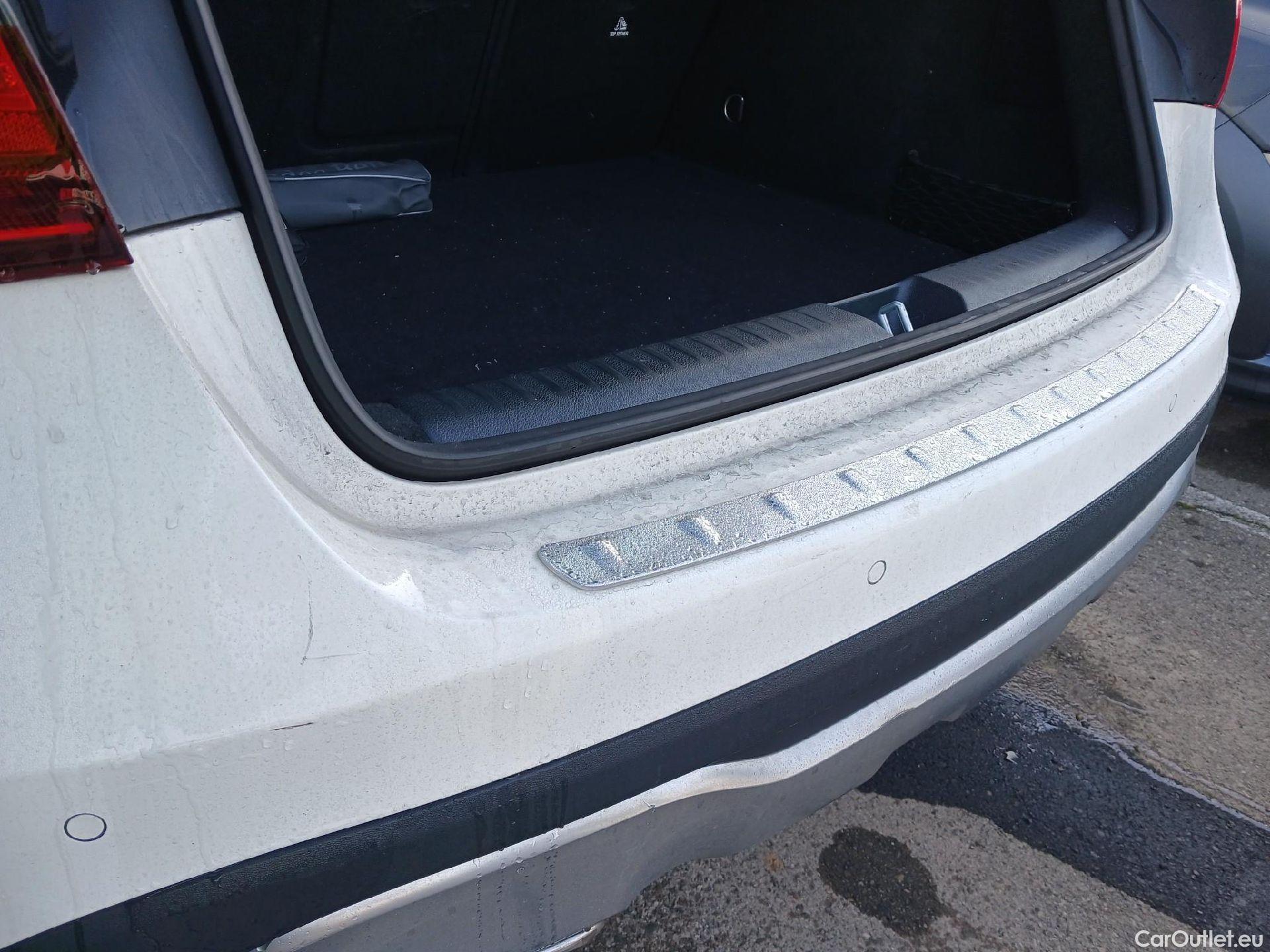  Mercedes  GLA MERCEDES-BENZ Clase  / 2017 / 5P / todoterreno  180 #9