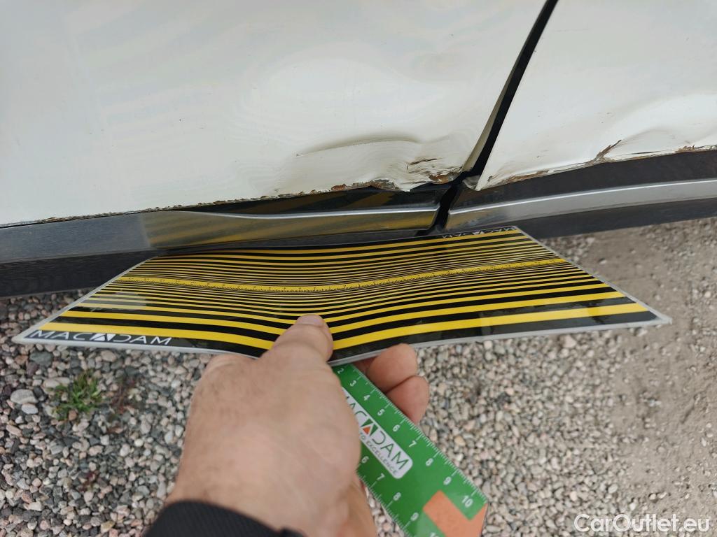  KIA  Sportage KIA  / 2022 / 5P / todoterreno 1.6 T-GDi PHEV 198kW (265CV) Tech 4X4 #7