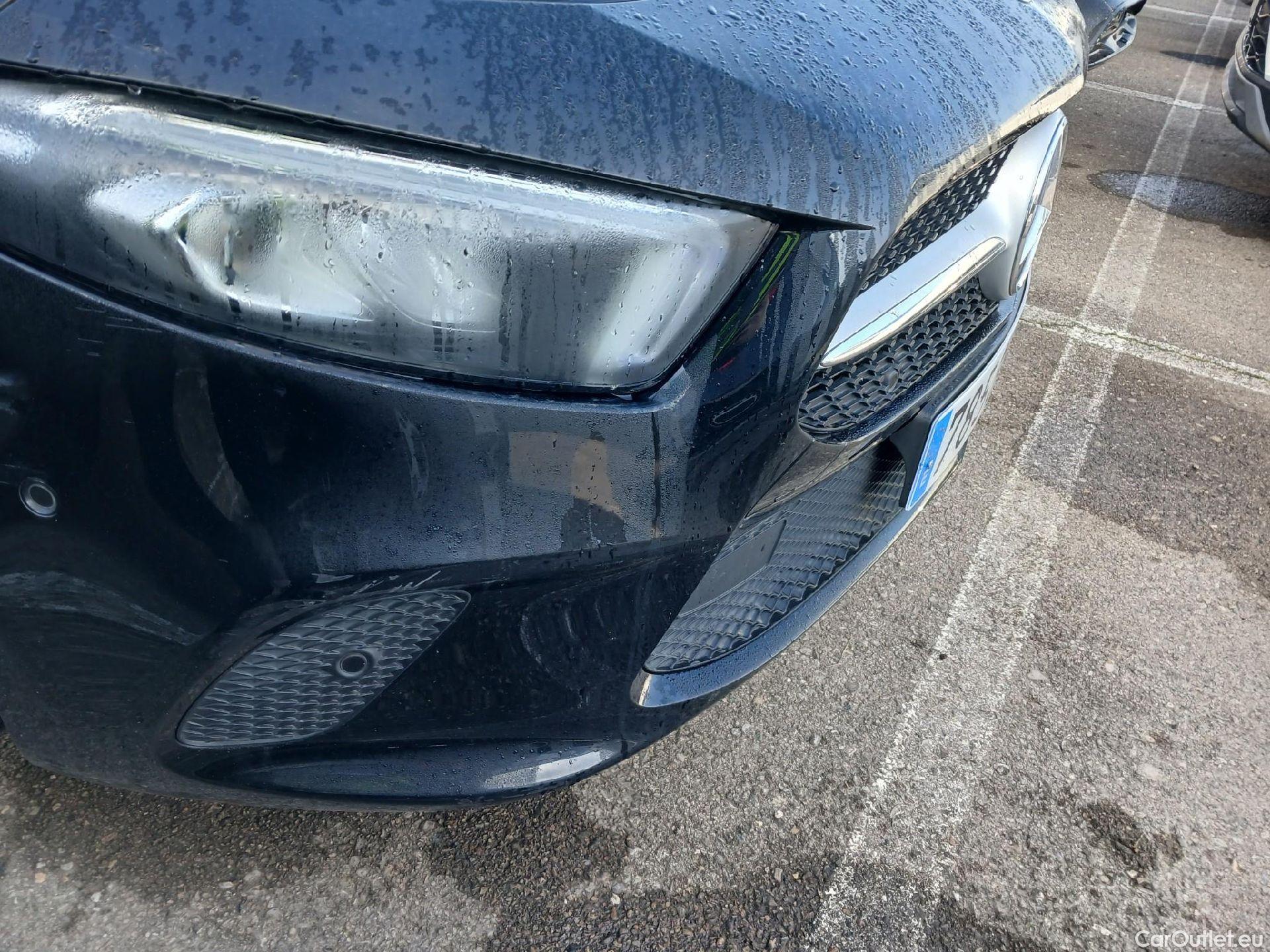  Mercedes  A-Klasse MERCEDES-BENZ Clase A / 2018 / 5P / berlina con portón A 180 d #1