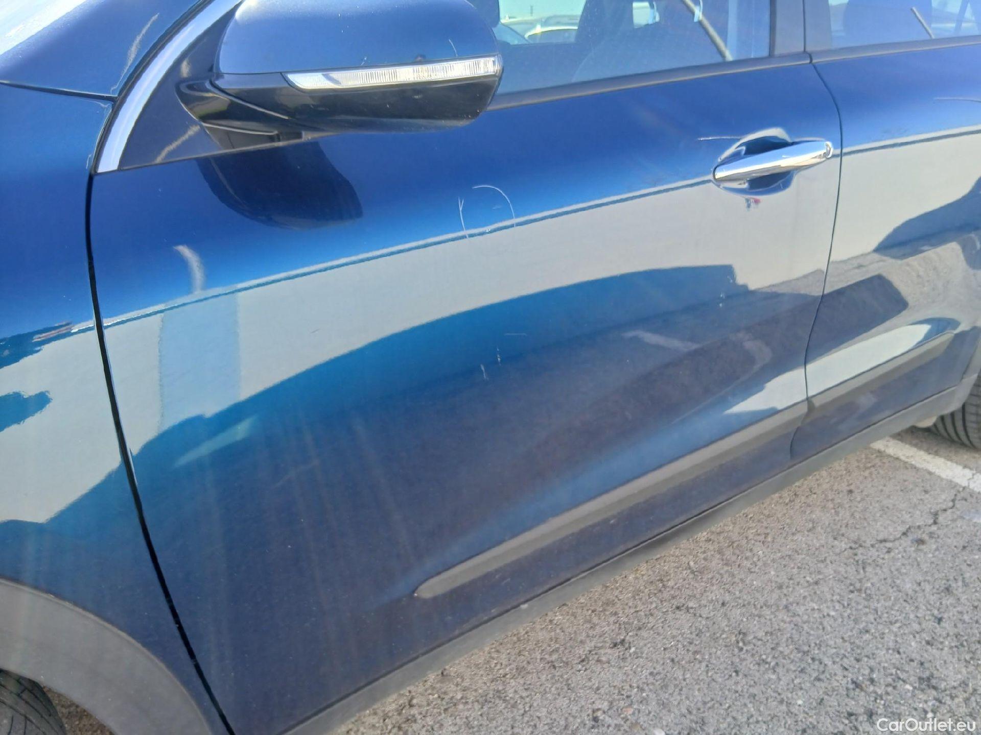  KIA  Niro KIA  / 2019 / 5P / crossover 1.6 GDi HEV 104kW (141CV) Drive #18