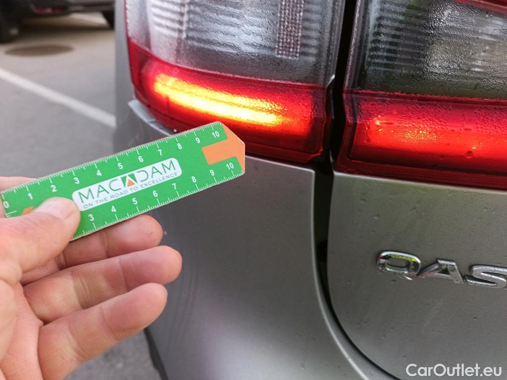  Nissan  Qashqai NISSAN  / 2017 / 5P / todoterreno DIG-T 103 kW (140 CV) E6D ACENTA #3