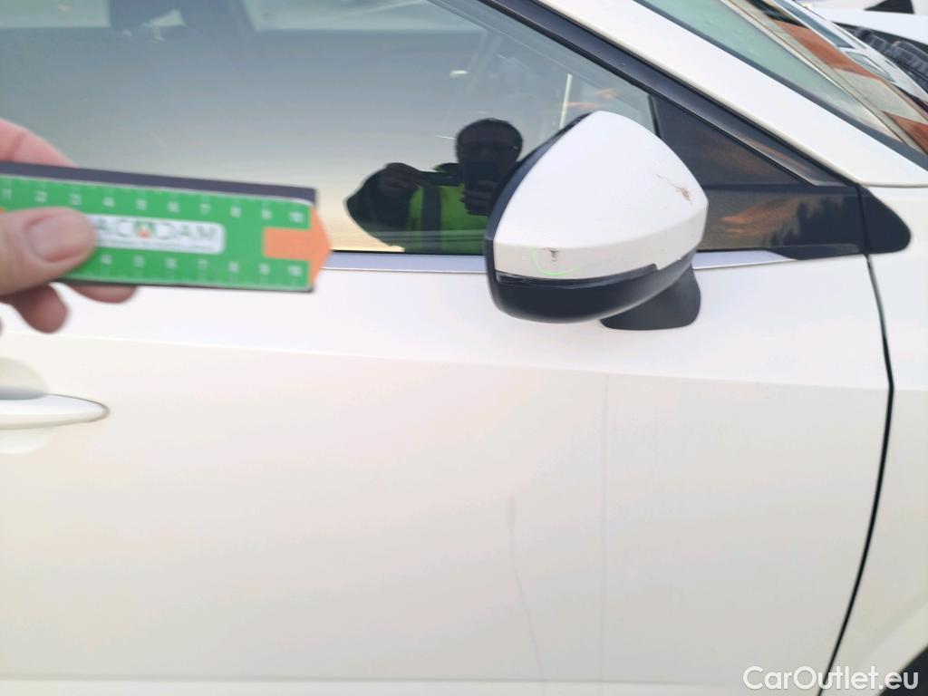  Nissan  Qashqai NISSAN  / 2021 / 5P / todoterreno DIG-T 116kW (158CV) mHEV Xtronic Acenta (AC2) #15