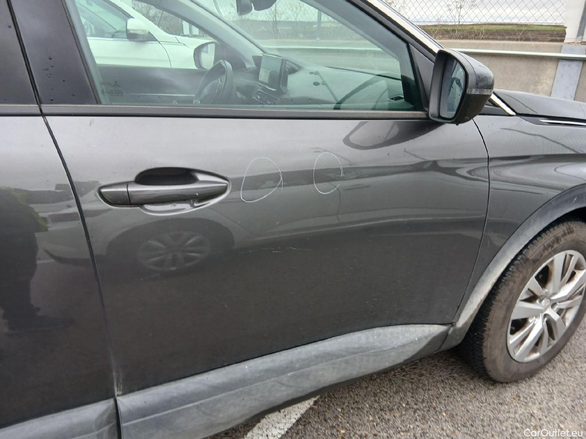  Peugeot  3008 PEUGEOT  / 2020 / 5P / todoterreno 1.5 BlueHDi 96kW (130CV) S&S Active Pack (AC3) #34