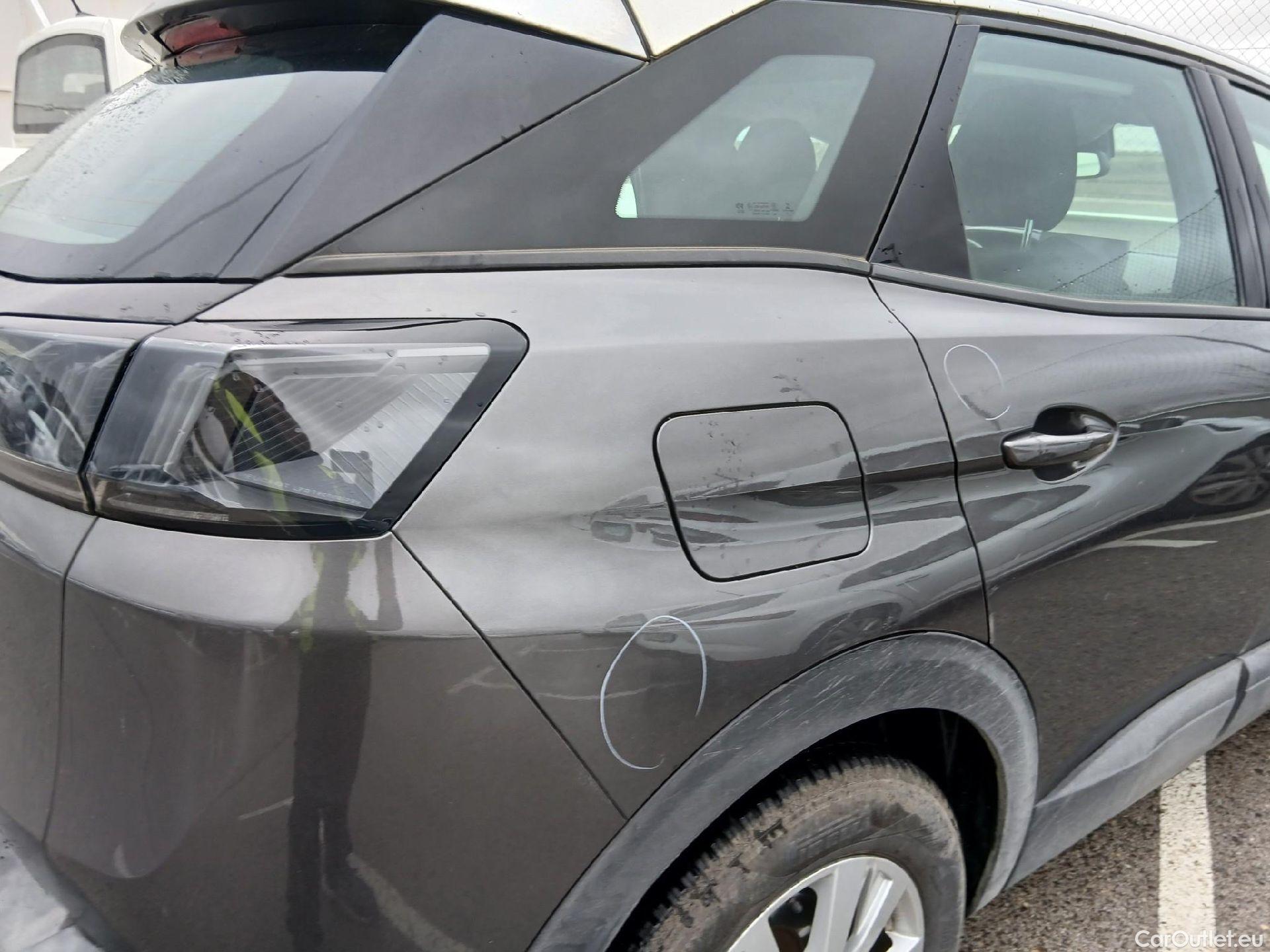  Peugeot  3008 PEUGEOT  / 2020 / 5P / todoterreno 1.5 BlueHDi 96kW (130CV) S&S Active Pack (AC3) #31