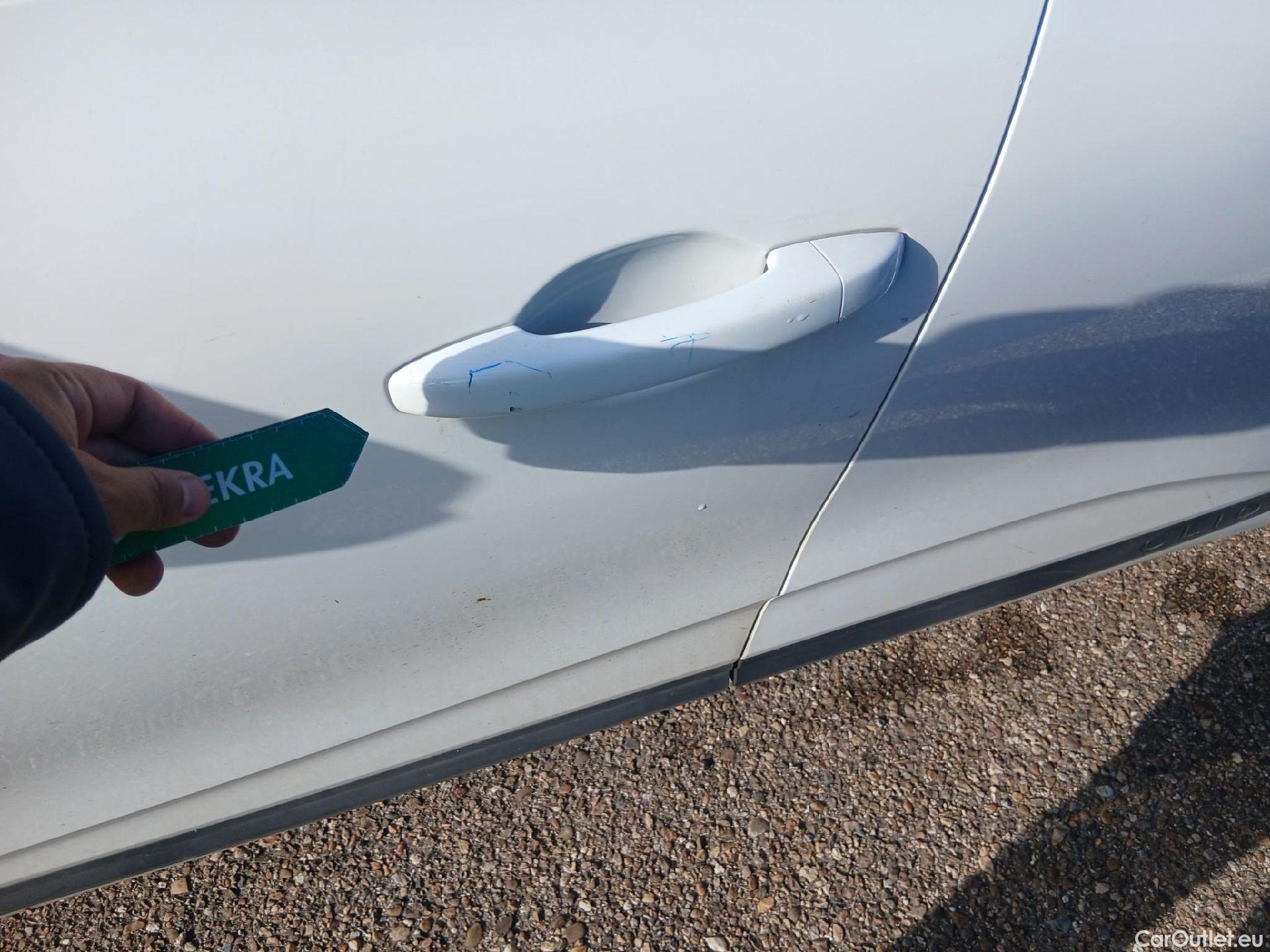  Renault  Clio  V Evolution 1.0 TCe 100CV MT6 6E #10