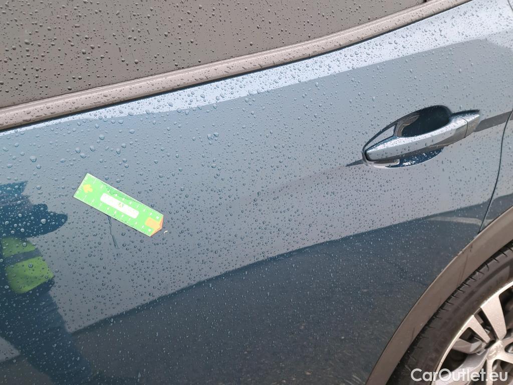  Peugeot  3008 PEUGEOT  / 2020 / 5P / todoterreno 1.5 BlueHDi 96kW (130CV) S&S Allure EAT8 #19