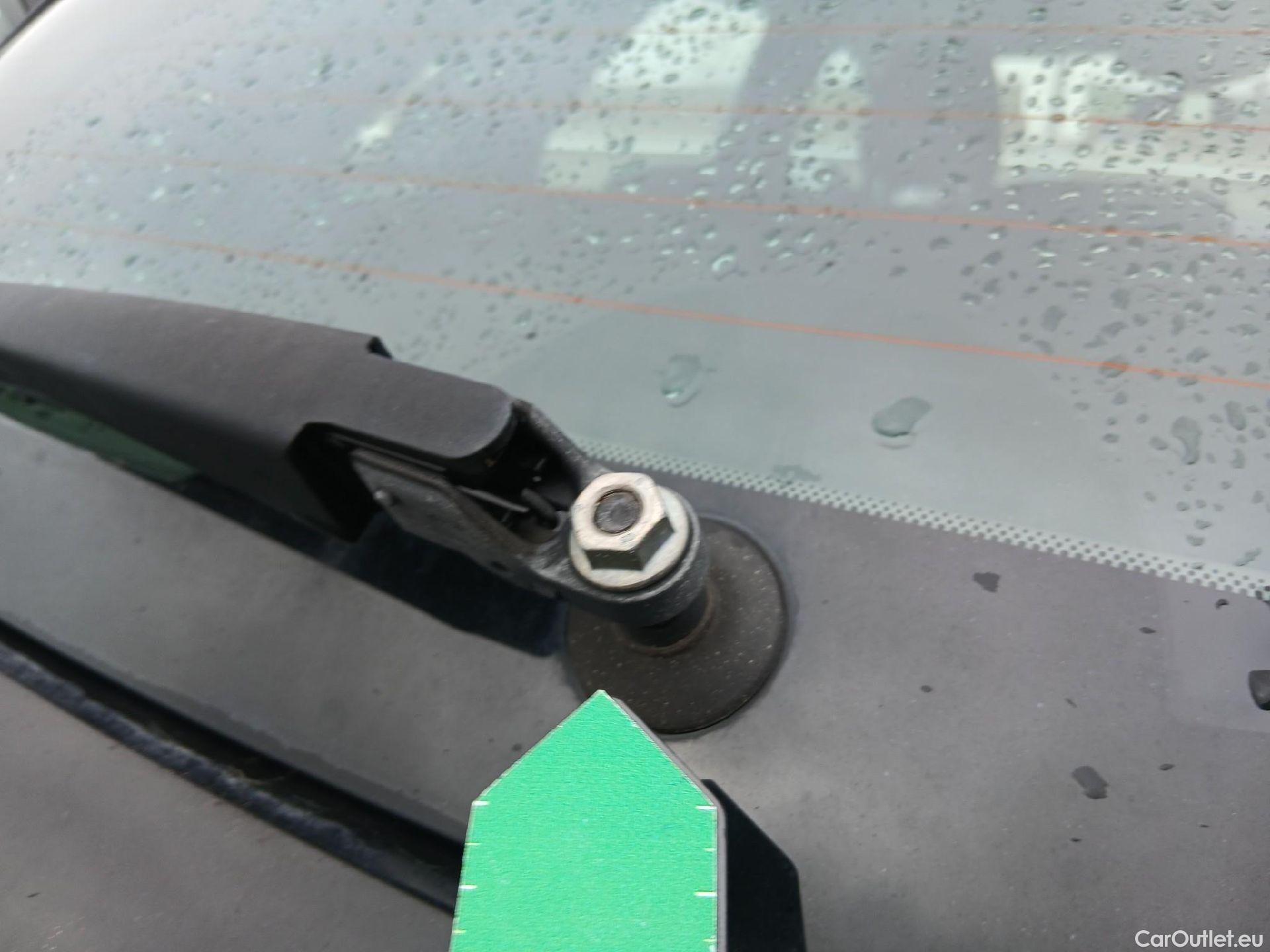  Peugeot  3008 PEUGEOT  / 2020 / 5P / todoterreno 1.5 BlueHDi 96kW (130CV) S&S Active Pack (AC3) #23