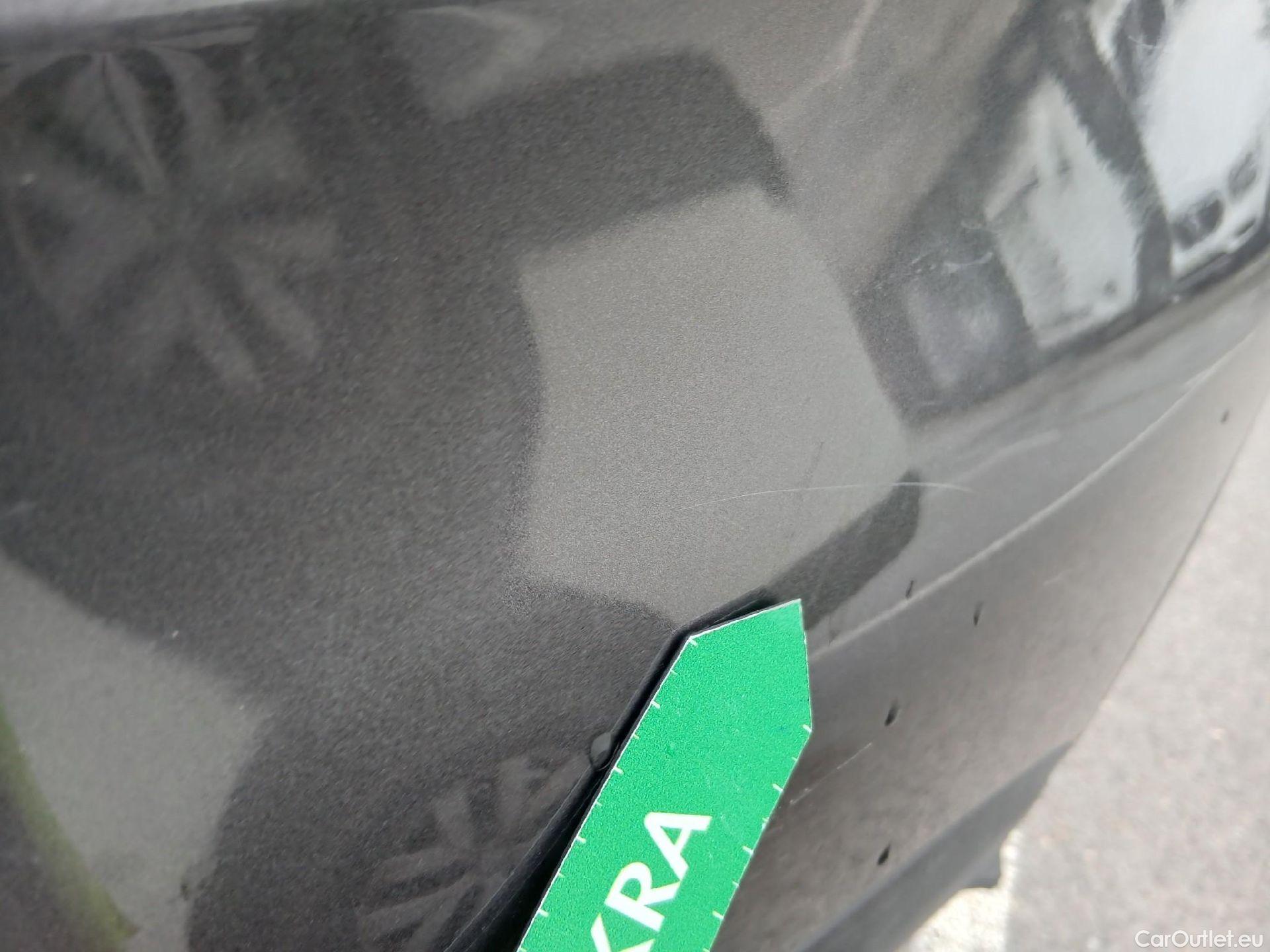  Peugeot  3008 PEUGEOT  / 2020 / 5P / todoterreno 1.5 BlueHDi 96kW (130CV) S&S Active Pack (AC3) #12