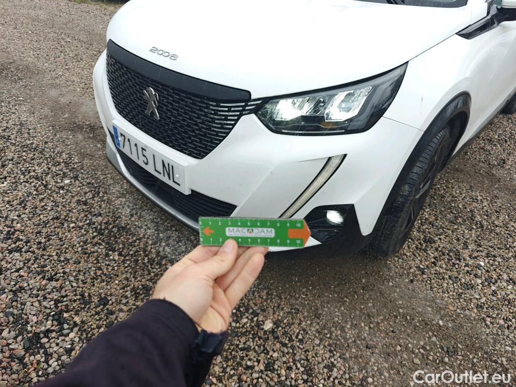 Peugeot  2008 PEUGEOT  / 2019 / 5P / todoterreno Allure Pack BlueHDI 81kW (110CV) (AC) #43