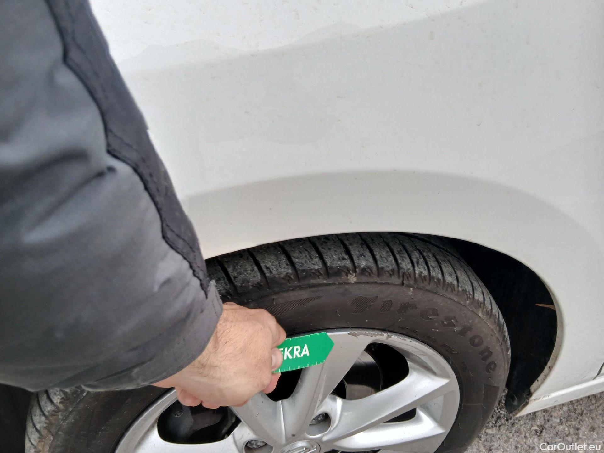  Opel  Corsa OPEL  1.2T XHL 74kW (100CV) Elegance (CX2) #4