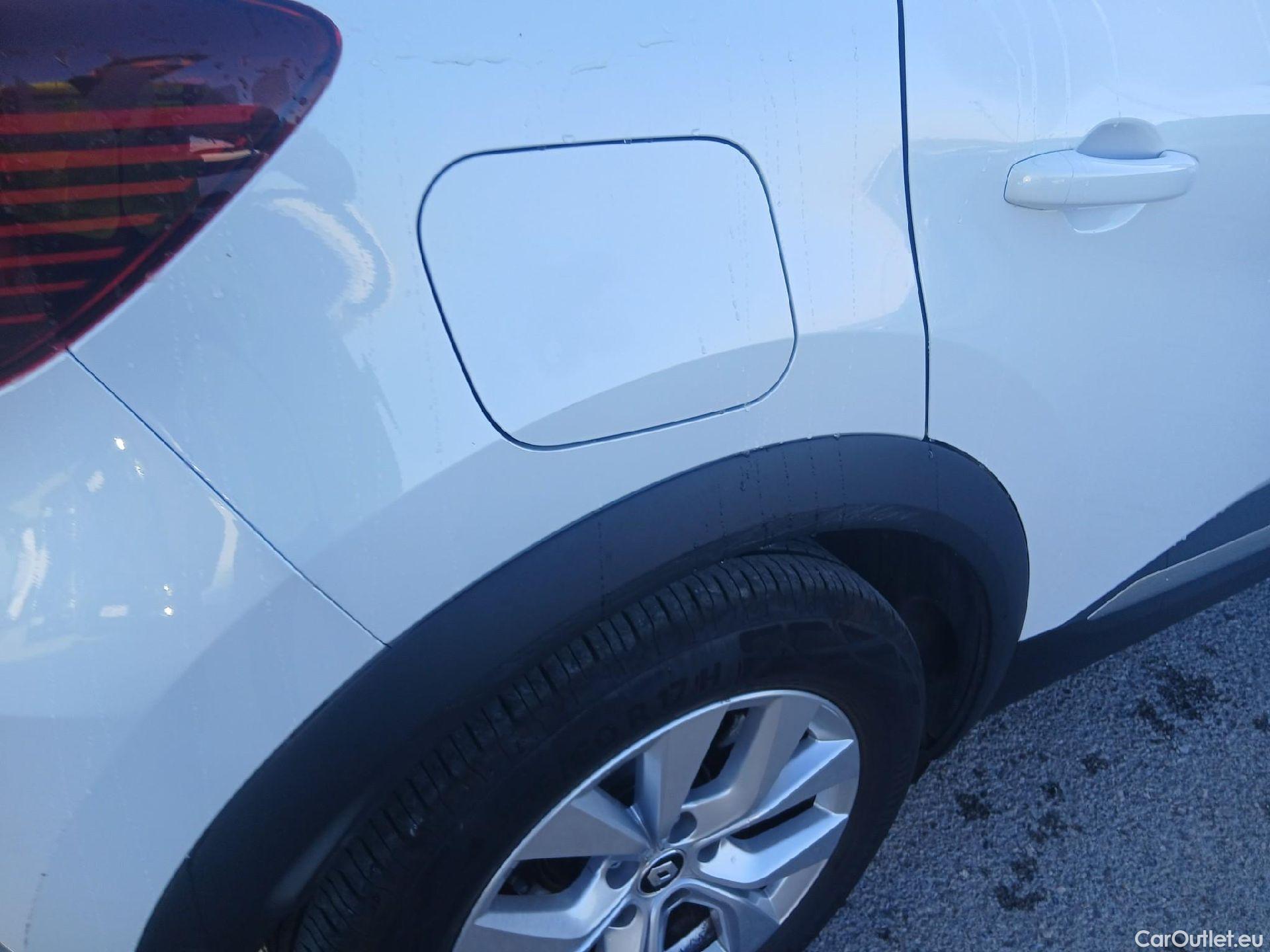  Renault  Captur RENAULT  / 2020 / 5P / todoterreno Zen E-TECH Híbrido enchufable 160cv #9