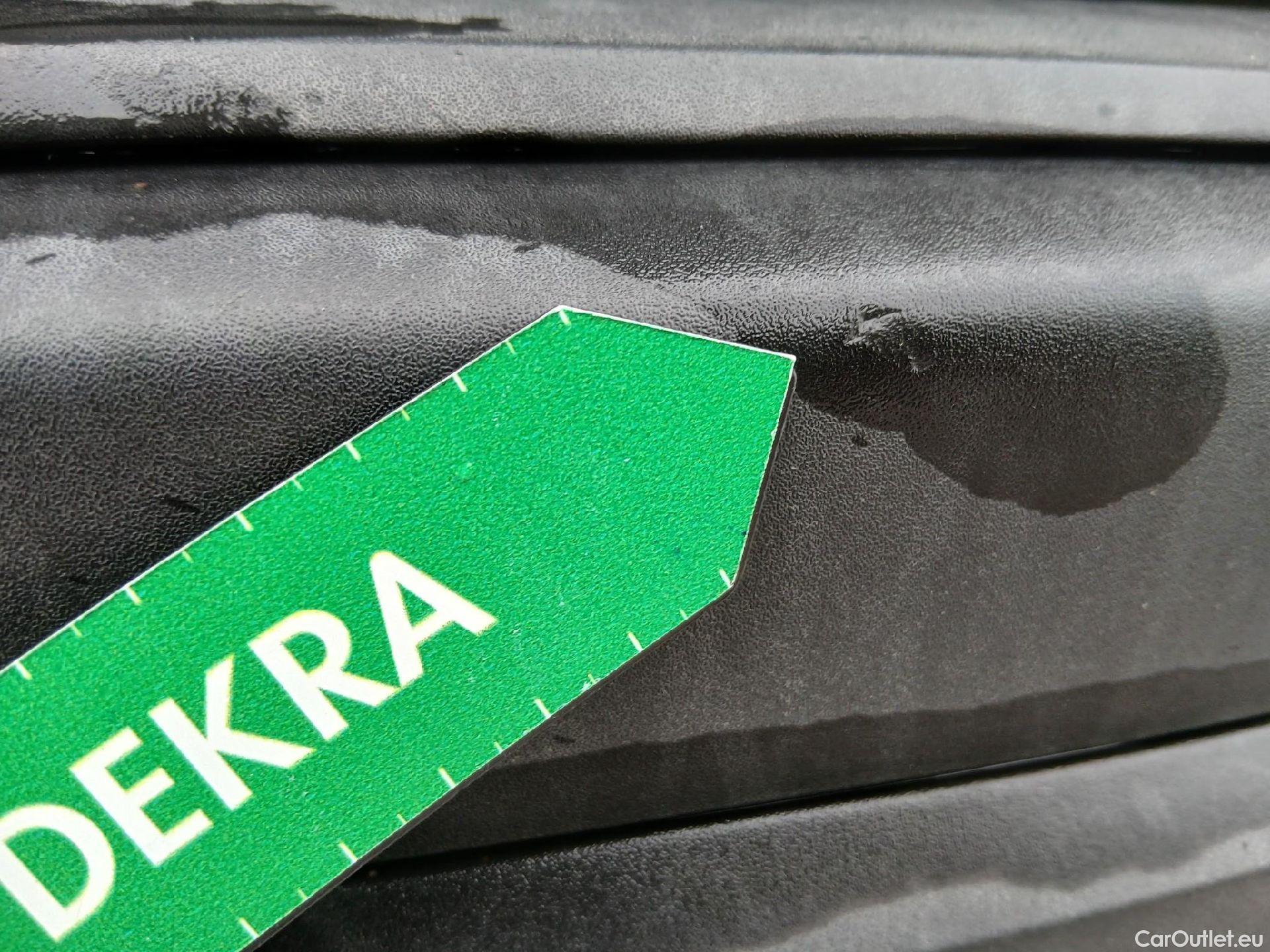  Peugeot  3008 PEUGEOT  / 2020 / 5P / todoterreno 1.5 BlueHDi 96kW (130CV) S&S Active Pack (AC3) #19