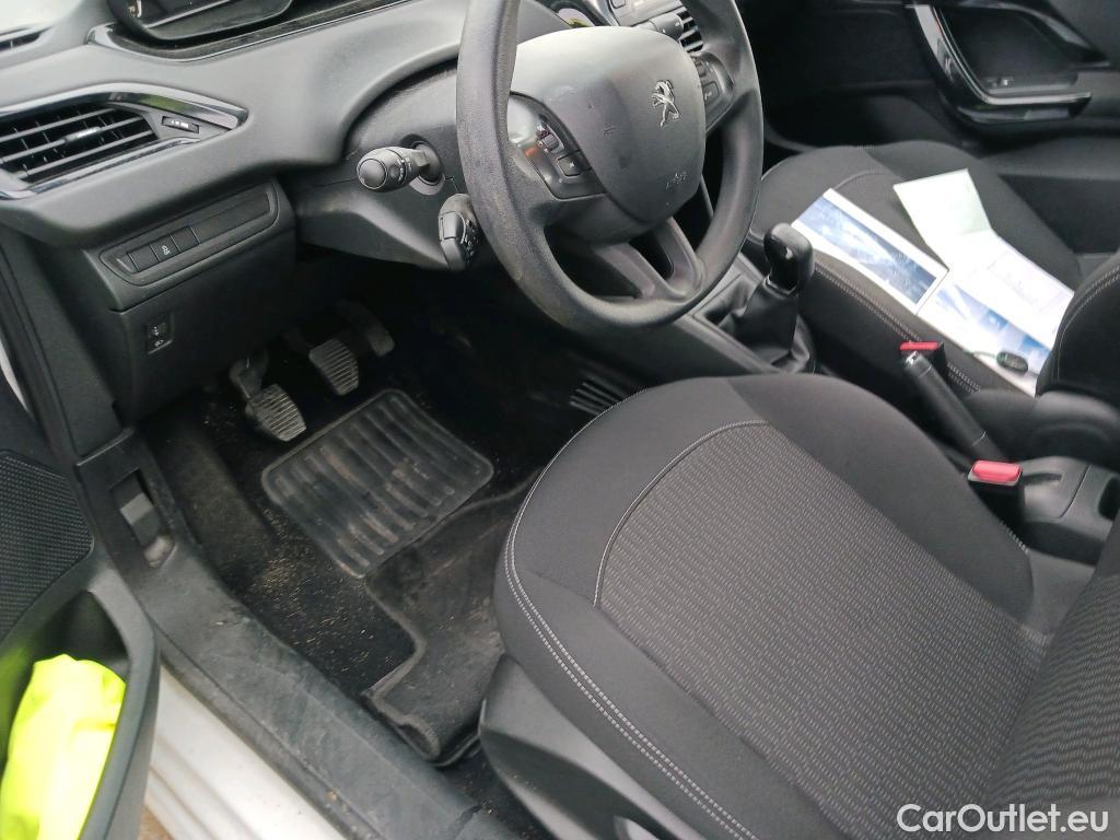  Peugeot  208 PEUGEOT  5p 1G berlina con portón 5P ACTIVE 1.6 BlueHDi 75 #13