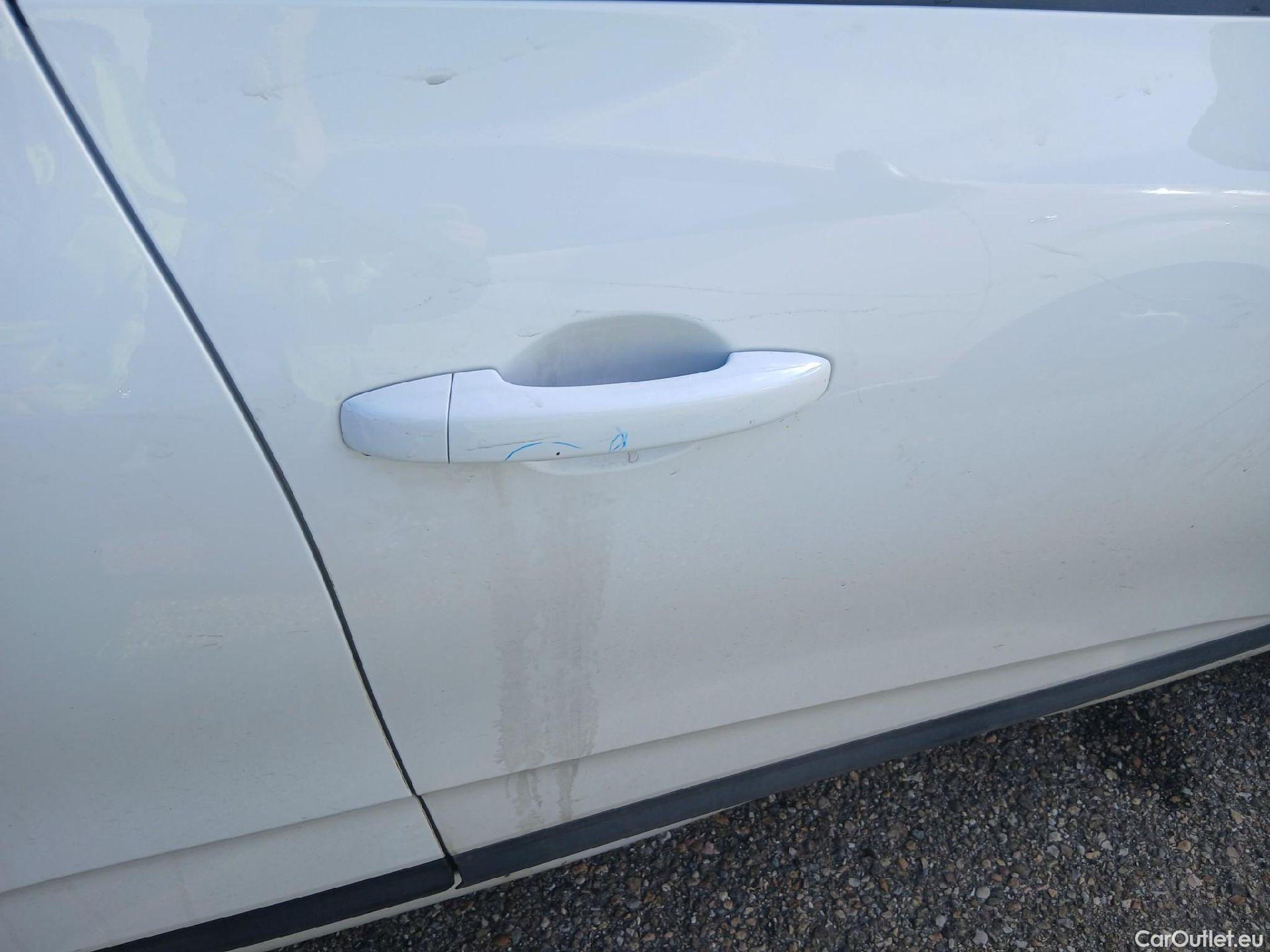  Renault  Clio  V Evolution 1.0 TCe 100CV MT6 6E #16