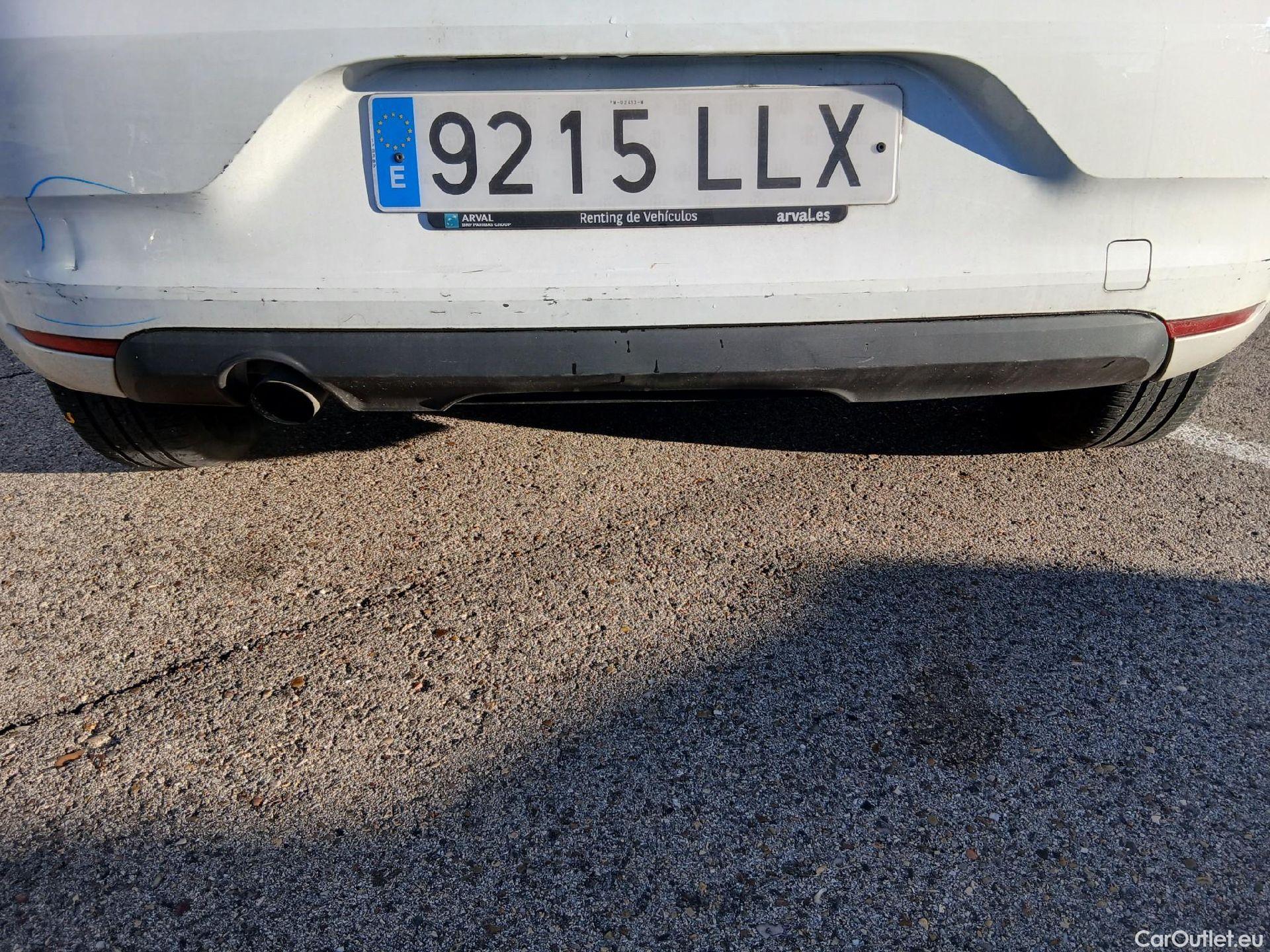  Renault  Clio RENAULT  / 2019 / 5P / berlina con portón Business TCe 74 kW (100CV) GLP #21