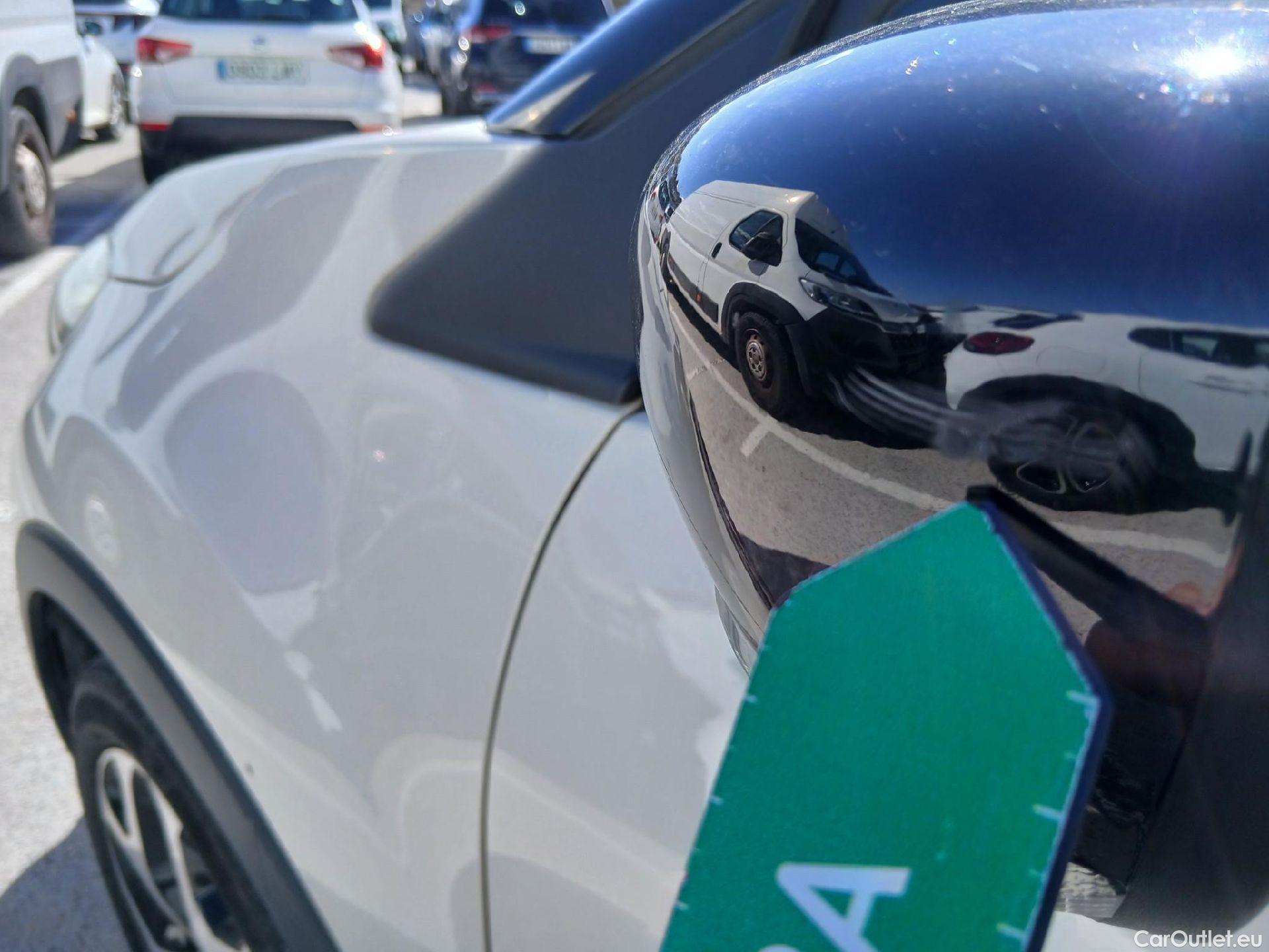  Renault  Captur RENAULT  / 2017 / 5P / crossover Zen TCe 66kW (90CV) -18 (CX) #11