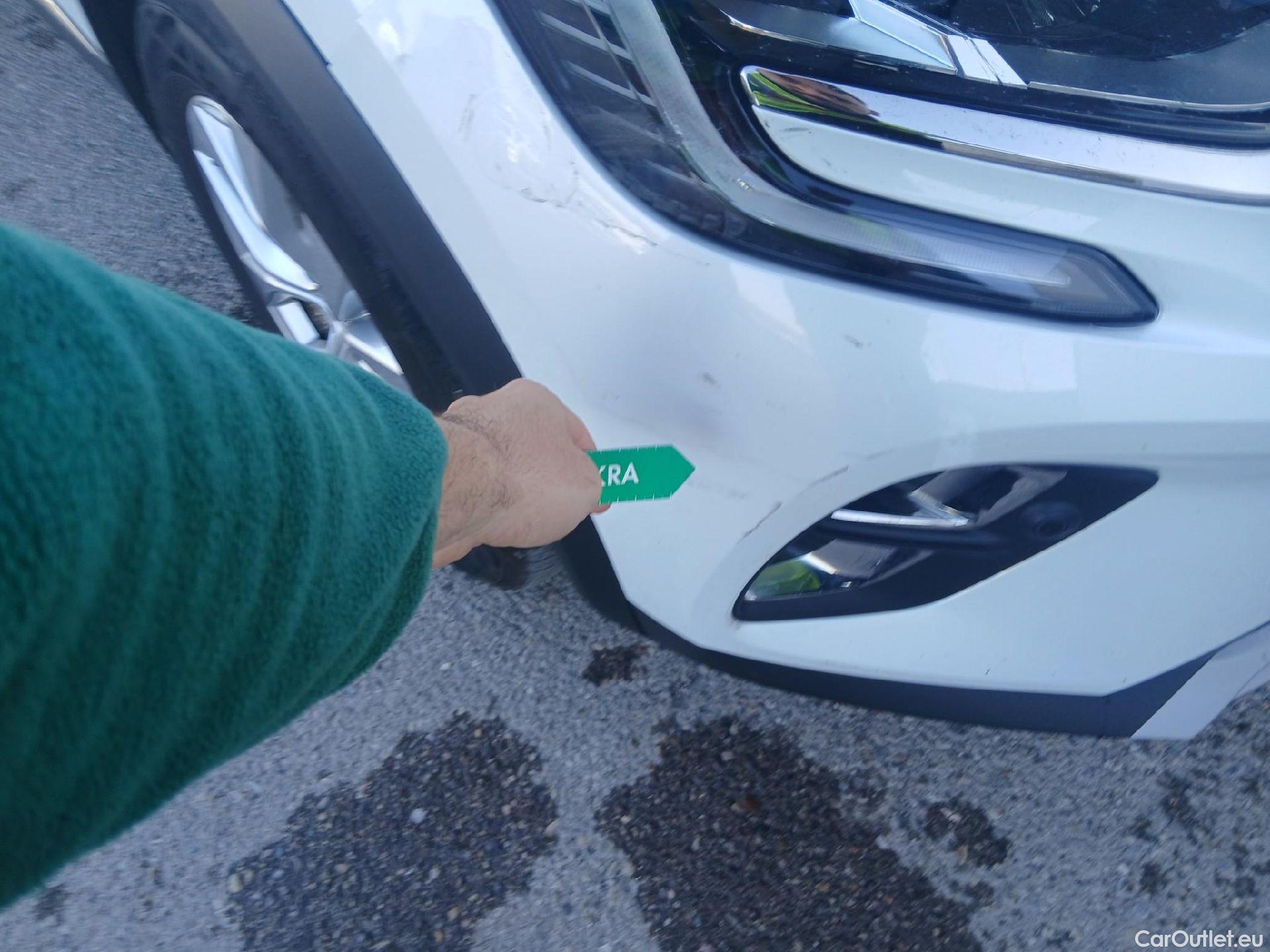  Renault  Captur RENAULT  / 2020 / 5P / todoterreno Zen E-TECH Híbrido enchufable 160cv #1