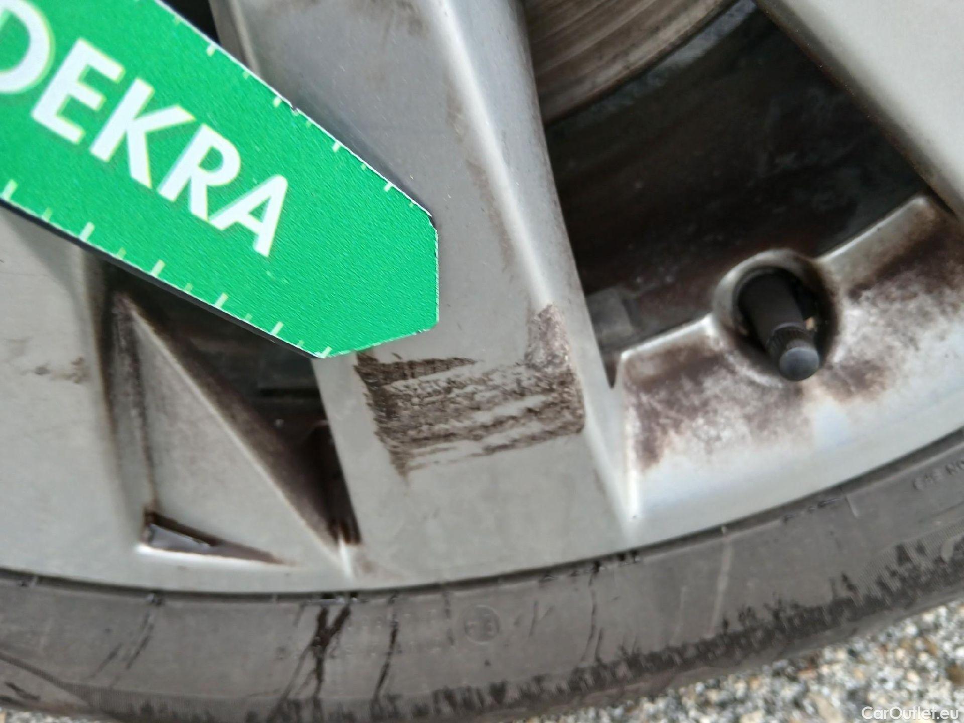  Peugeot  3008 PEUGEOT  / 2020 / 5P / todoterreno 1.5 BlueHDi 96kW (130CV) S&S Active Pack (AC3) #6