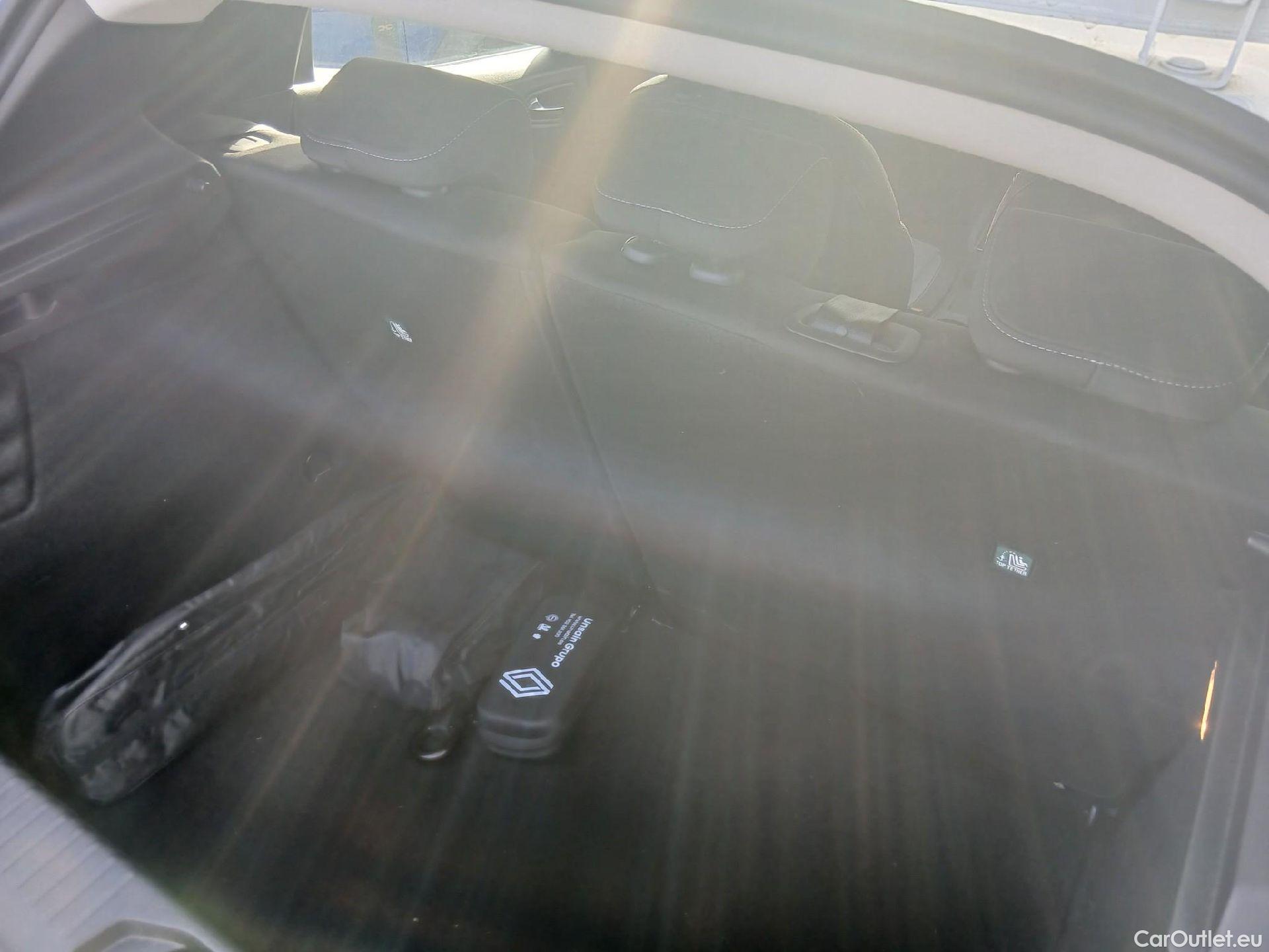  Renault  Clio  V Evolution 1.0 TCe 100CV MT6 6E #1