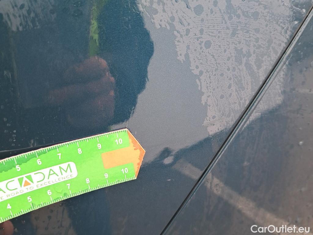  Peugeot  3008 PEUGEOT  / 2020 / 5P / todoterreno 1.5 BlueHDi 96kW (130CV) S&S Allure EAT8 #57