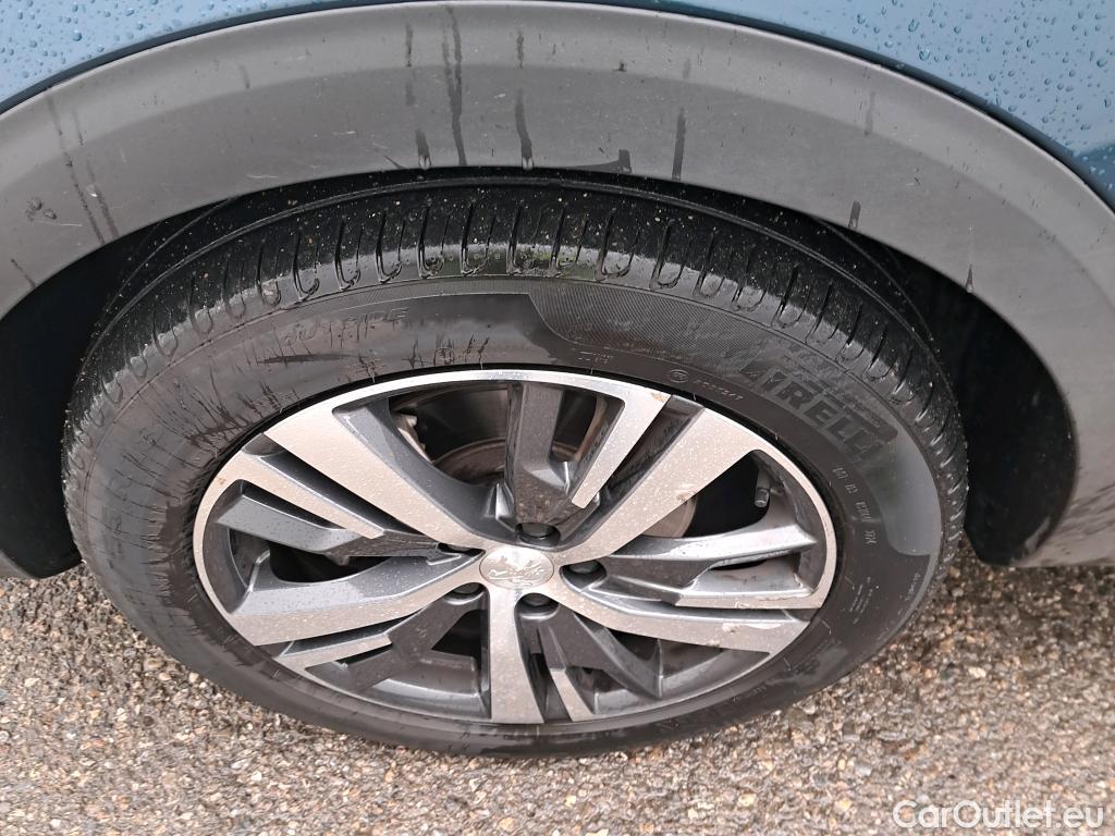  Peugeot  3008 PEUGEOT  / 2020 / 5P / todoterreno 1.5 BlueHDi 96kW (130CV) S&S Allure EAT8 #5