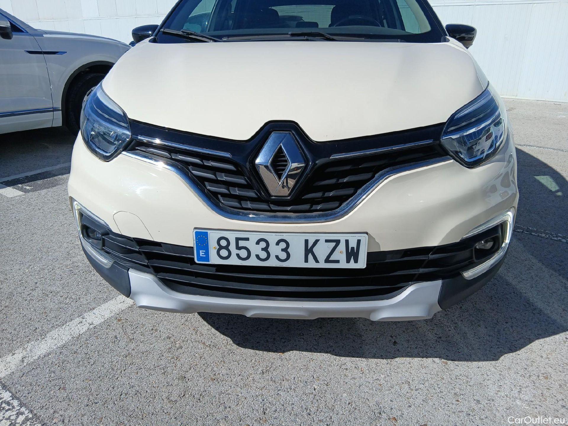  Renault  Captur RENAULT  / 2017 / 5P / crossover Zen TCe 66kW (90CV) -18 (CX) #5