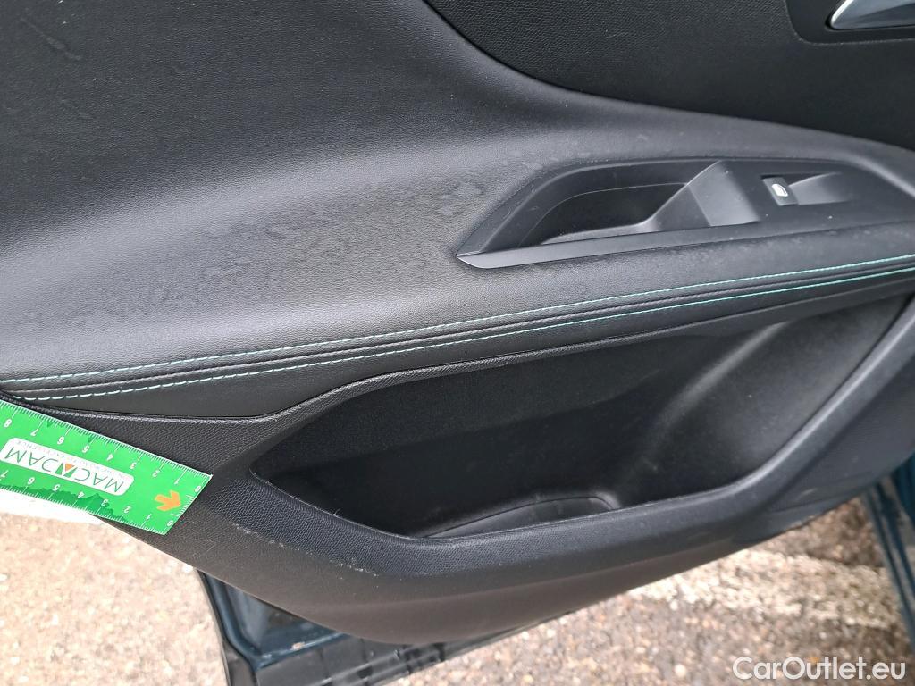  Peugeot  3008 PEUGEOT  / 2020 / 5P / todoterreno 1.5 BlueHDi 96kW (130CV) S&S Allure EAT8 #45