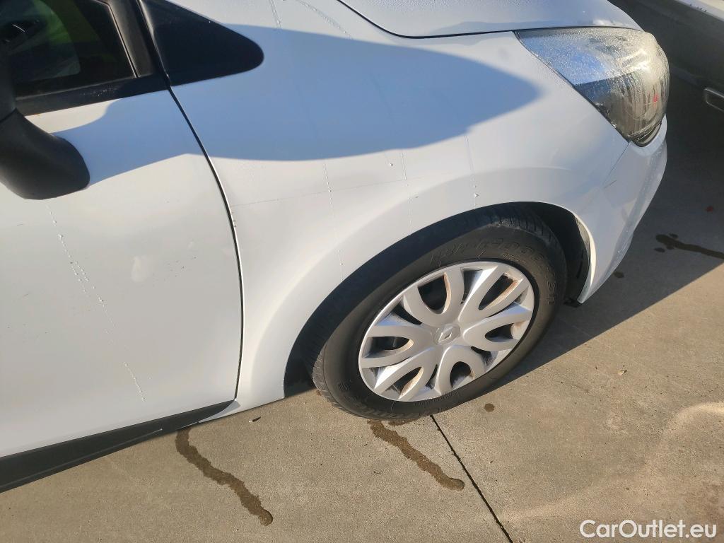  Renault  Clio RENAULT  / 2016 / 5P / berlina con portón Business TCe 66kW (90CV) GLP -18 #15