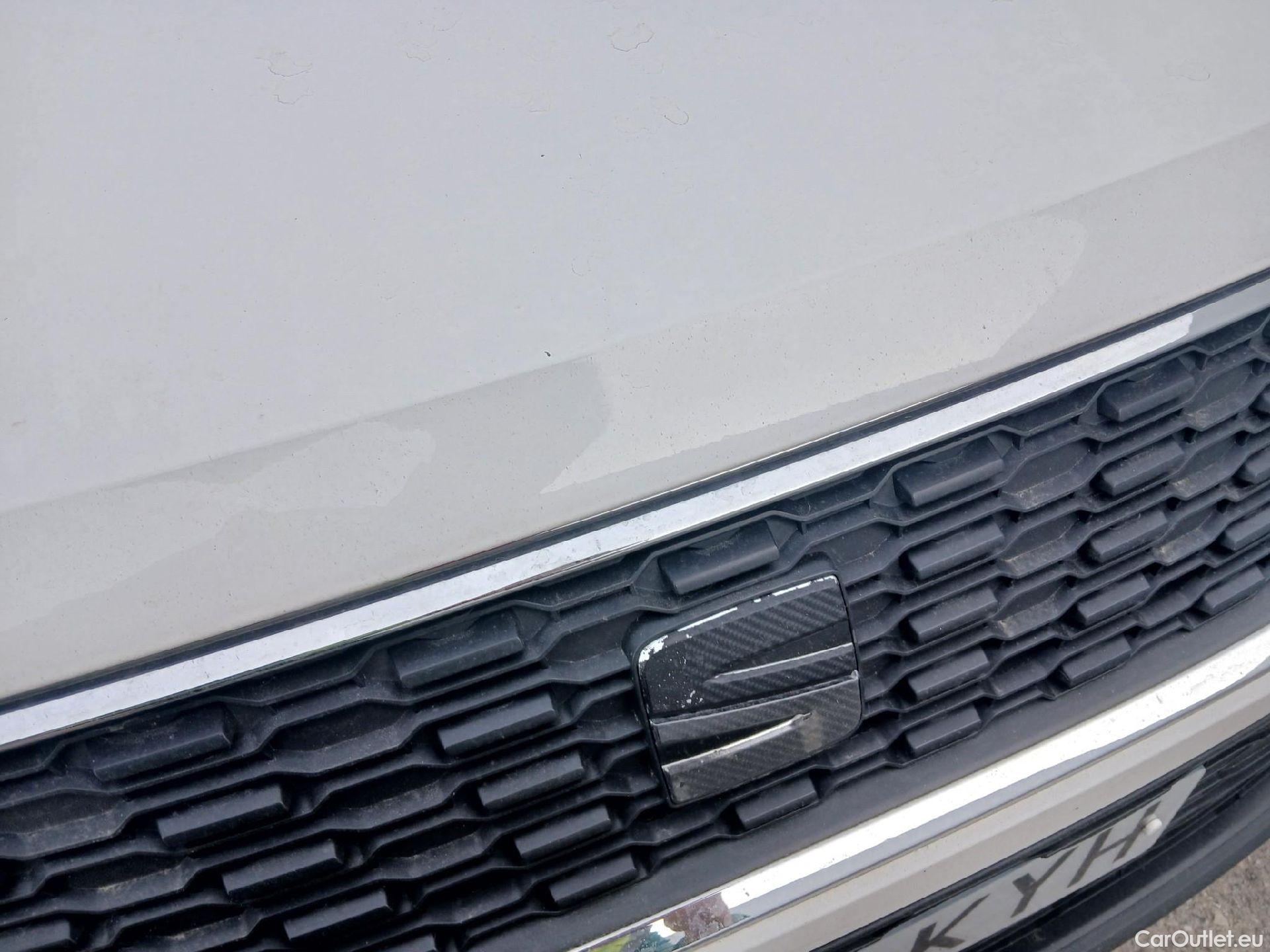  Seat  Arona SEAT  / 2017 / 5P / todoterreno 1.0 TSI 70kW (95CV) Style Edition Eco (CX) #4