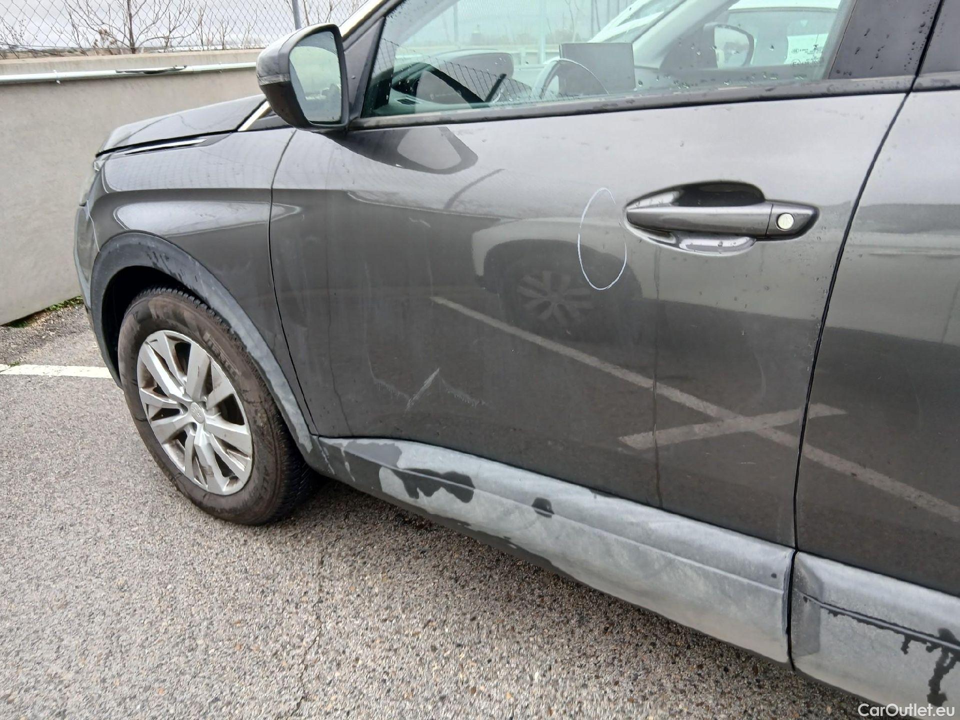  Peugeot  3008 PEUGEOT  / 2020 / 5P / todoterreno 1.5 BlueHDi 96kW (130CV) S&S Active Pack (AC3) #9