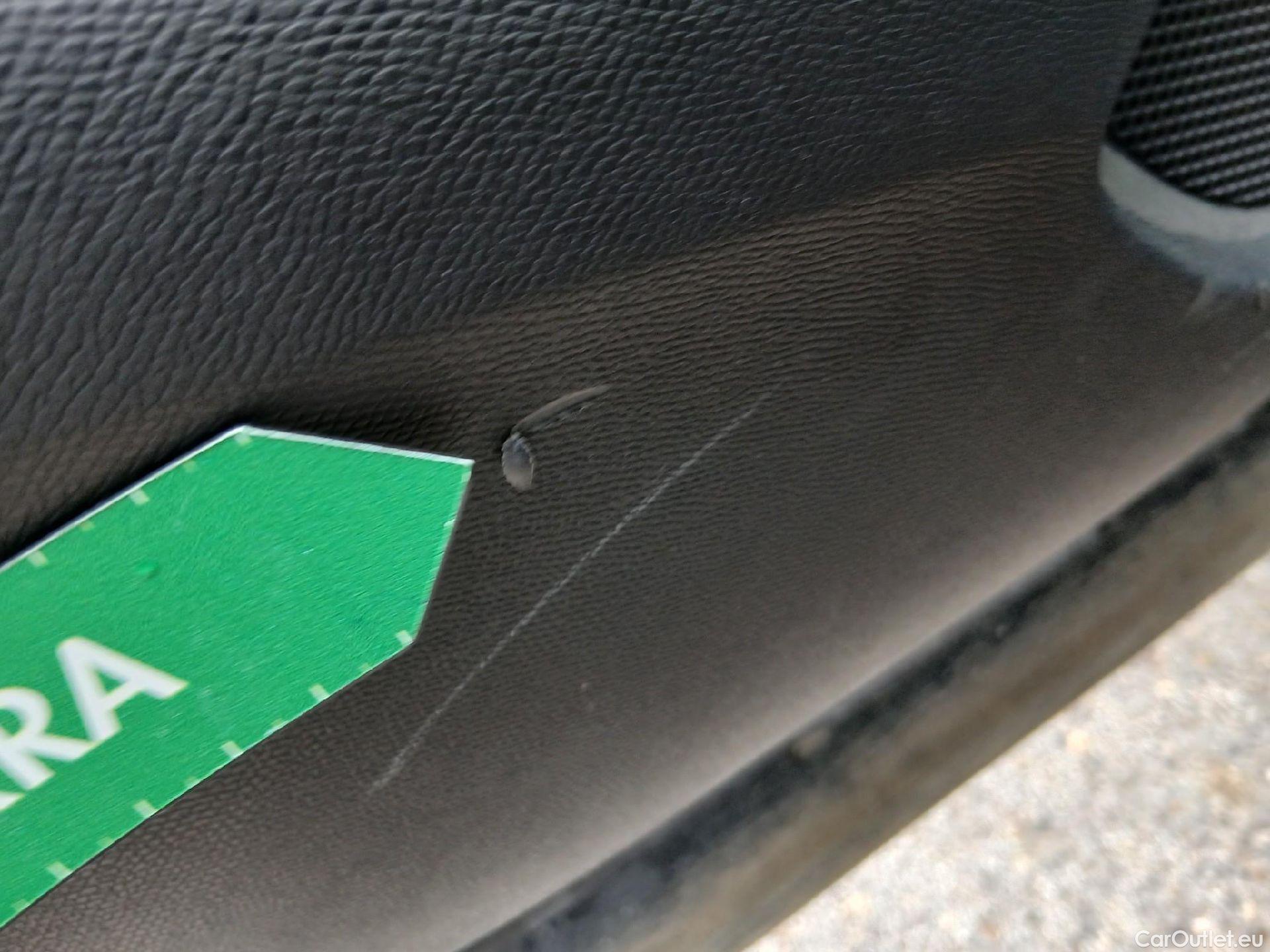  Peugeot  3008 PEUGEOT  / 2020 / 5P / todoterreno 1.5 BlueHDi 96kW (130CV) S&S Active Pack (AC3) #17