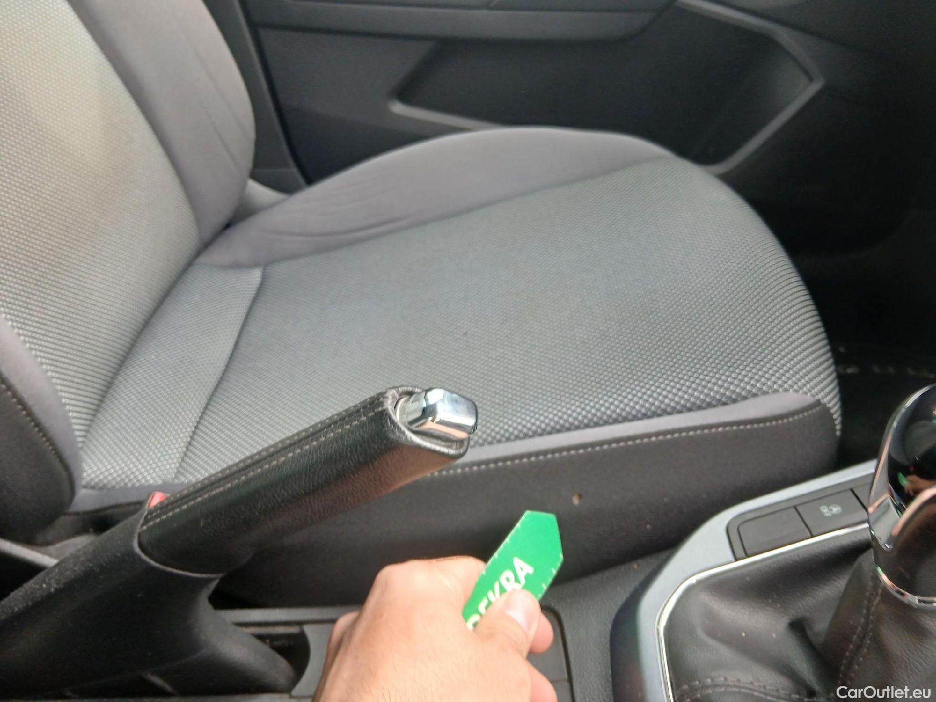  Seat  Arona SEAT  / 2017 / 5P / todoterreno 1.0 TSI 70kW (95CV) Style Edition Eco (CX) #16