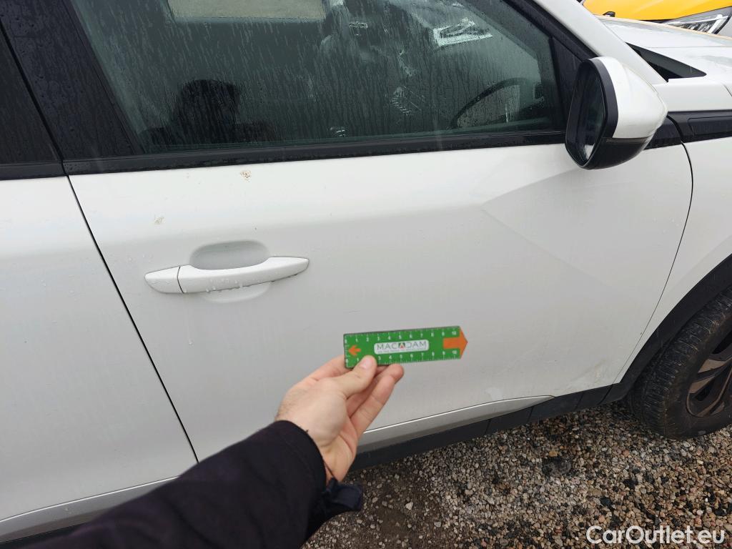  Peugeot  2008 PEUGEOT  / 2019 / 5P / todoterreno Allure Pack BlueHDI 81kW (110CV) (AC) #39