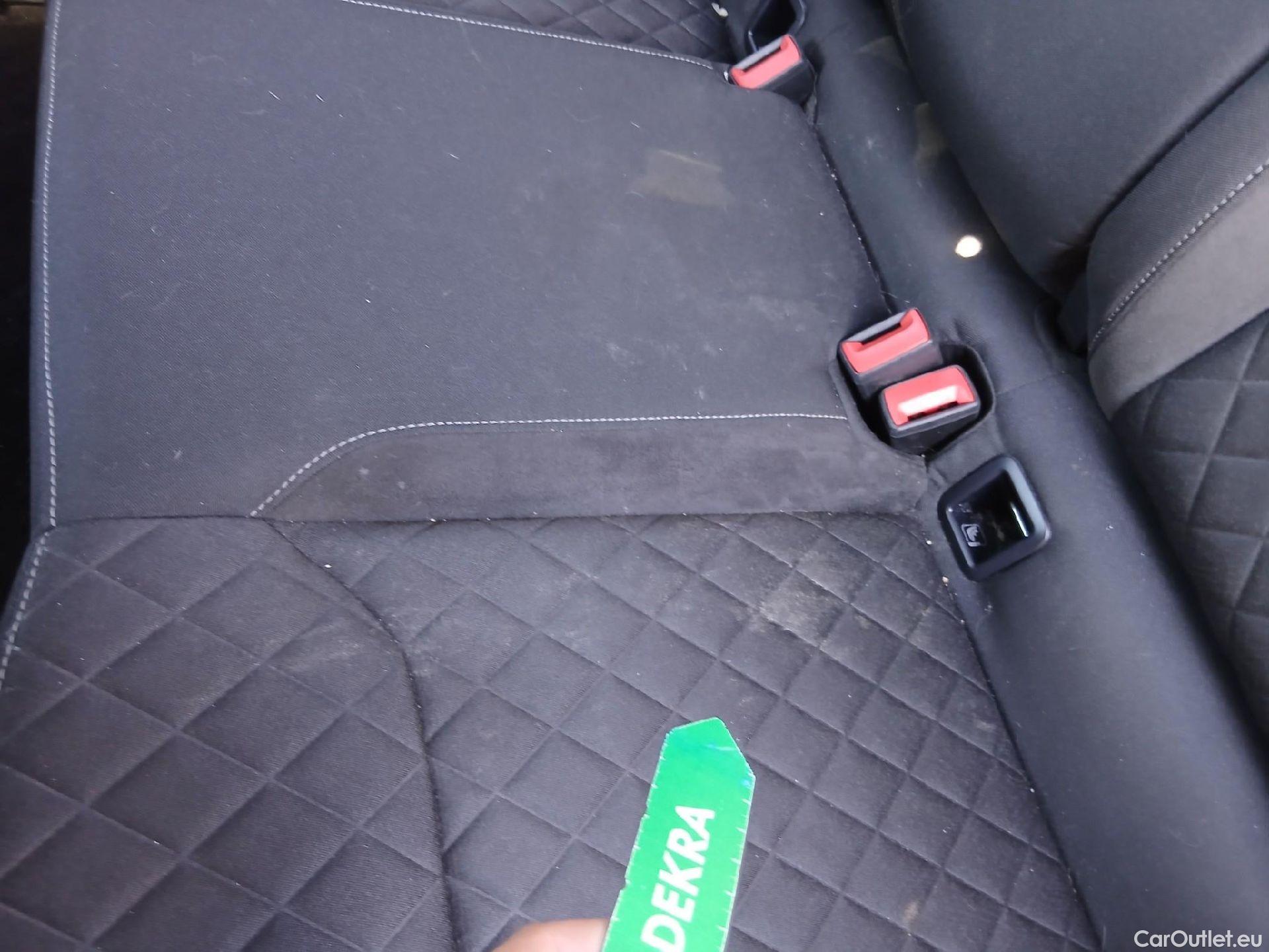  Skoda  Fabia SKODA  / 2021 / 5P / berlina con portón 1.0 TSI 70KW (95CV) Sport #23