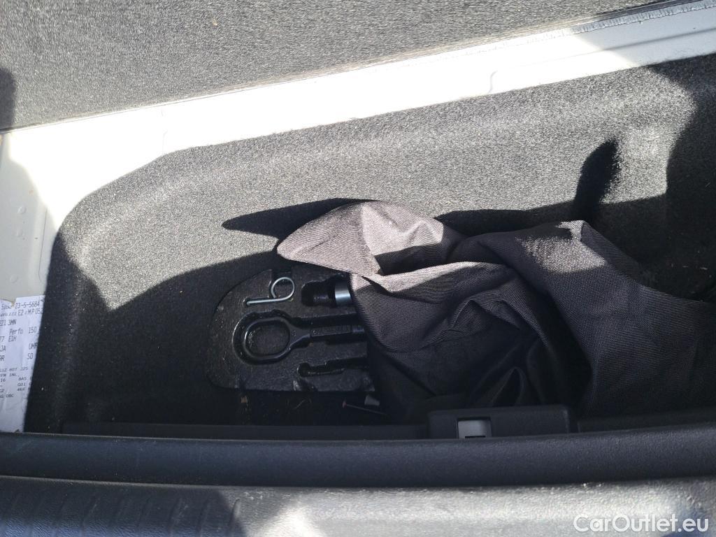  Volkswagen  ID.4 VOLKSWAGEN  / 2020 / 5P / todoterreno Pro Performance Business 150kW(204CV) Au #9