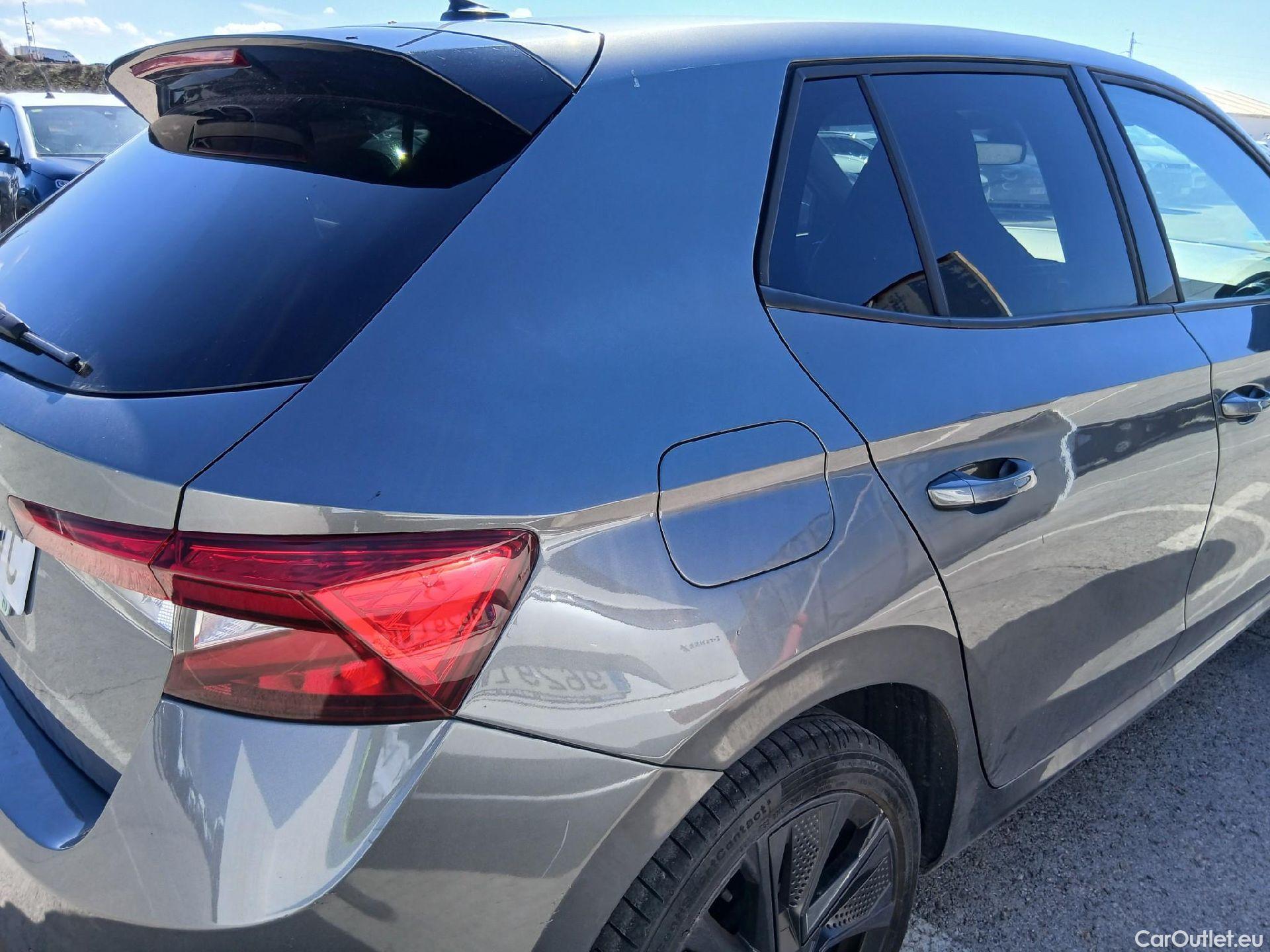  Skoda  Fabia SKODA  / 2021 / 5P / berlina con portón 1.0 TSI 70KW (95CV) Sport #40