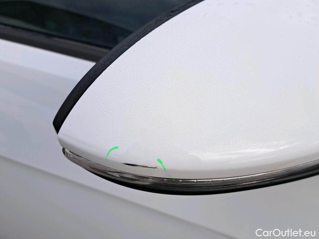  Volkswagen  Golf  VOLKSWAGEN / 2016 / 5P / berlina con portón Advance 1.5 TSI EVO 110kW (150CV) DSG #19