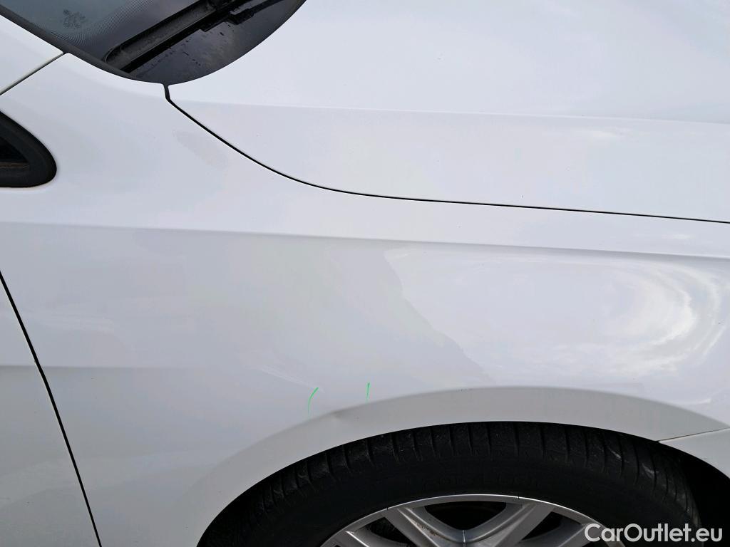  Volkswagen  Golf  VOLKSWAGEN / 2016 / 5P / berlina con portón Advance 1.5 TSI EVO 110kW (150CV) DSG #7