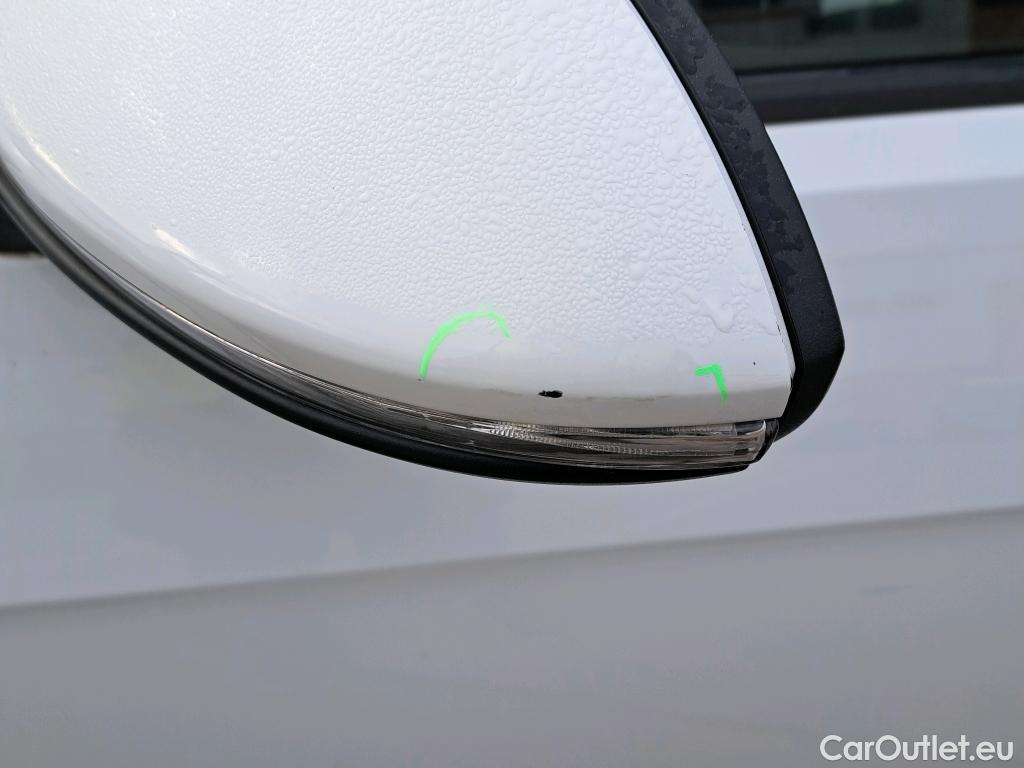  Volkswagen  Golf  VOLKSWAGEN / 2016 / 5P / berlina con portón Advance 1.5 TSI EVO 110kW (150CV) DSG #21